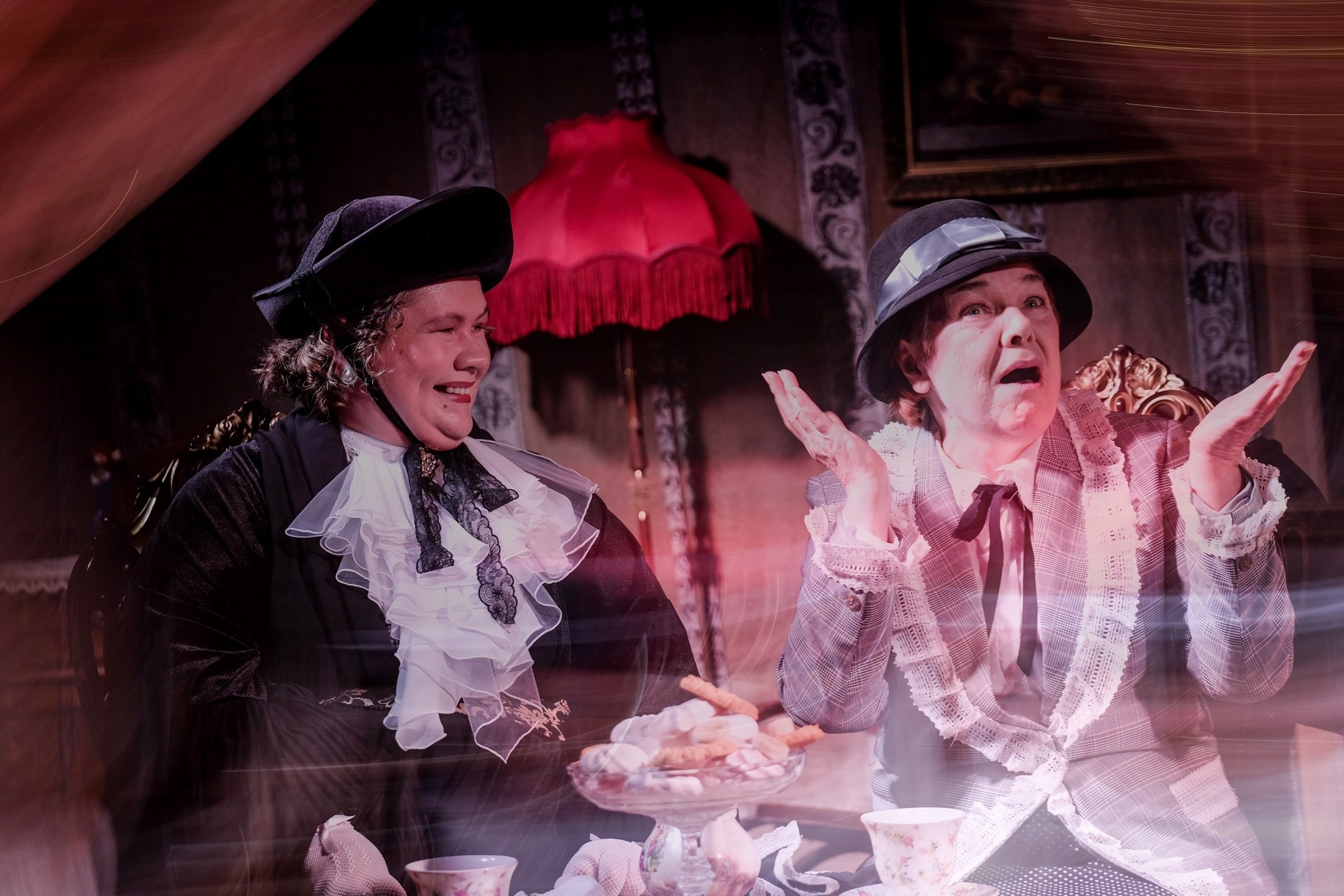 Спектакль «Меблированные комнаты» пермского театра «Век жизни». Журнал о самом особенном. Пермь и Пермский край