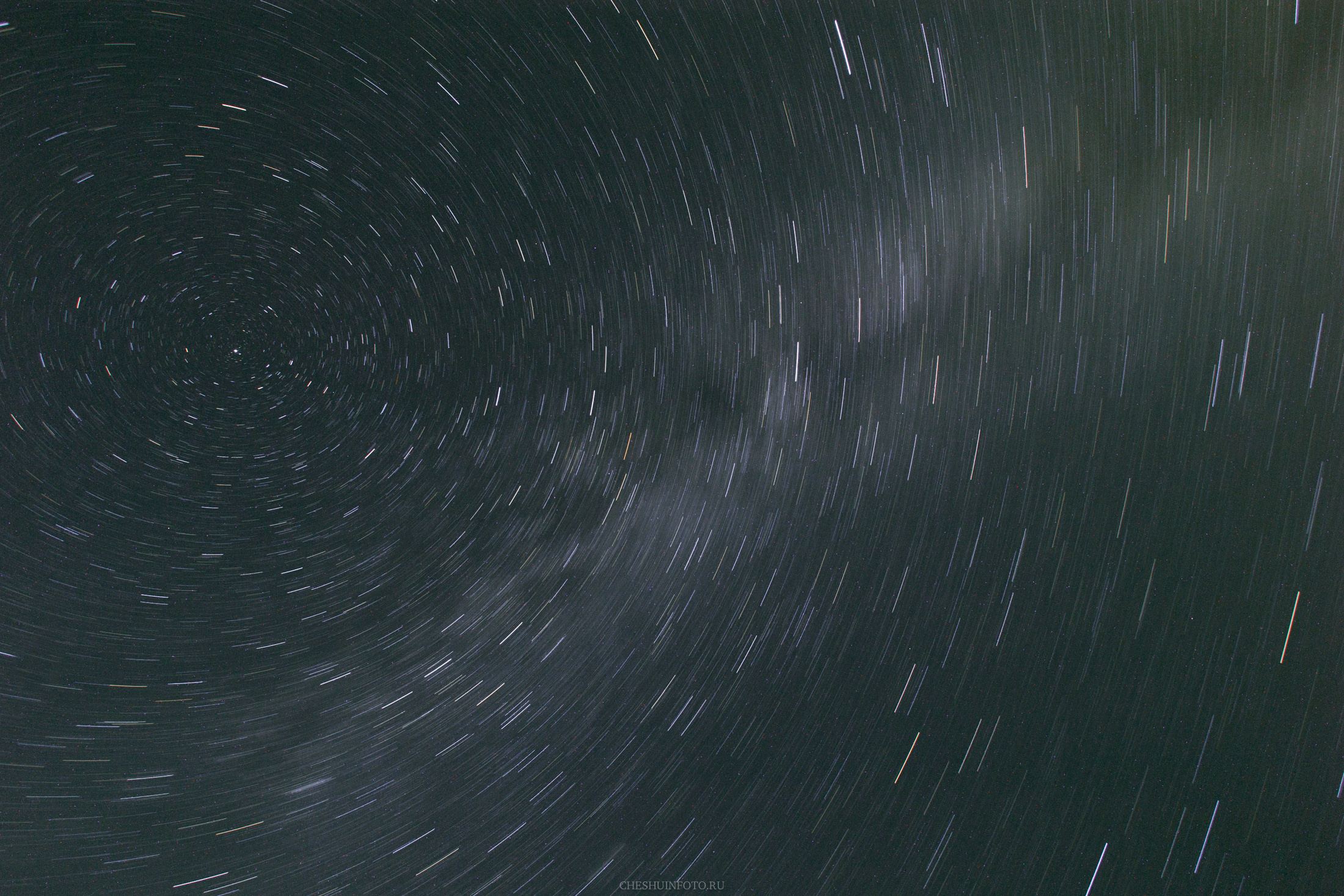 Метеорный поток Персеиды. Фотограф Александр Чешуин
