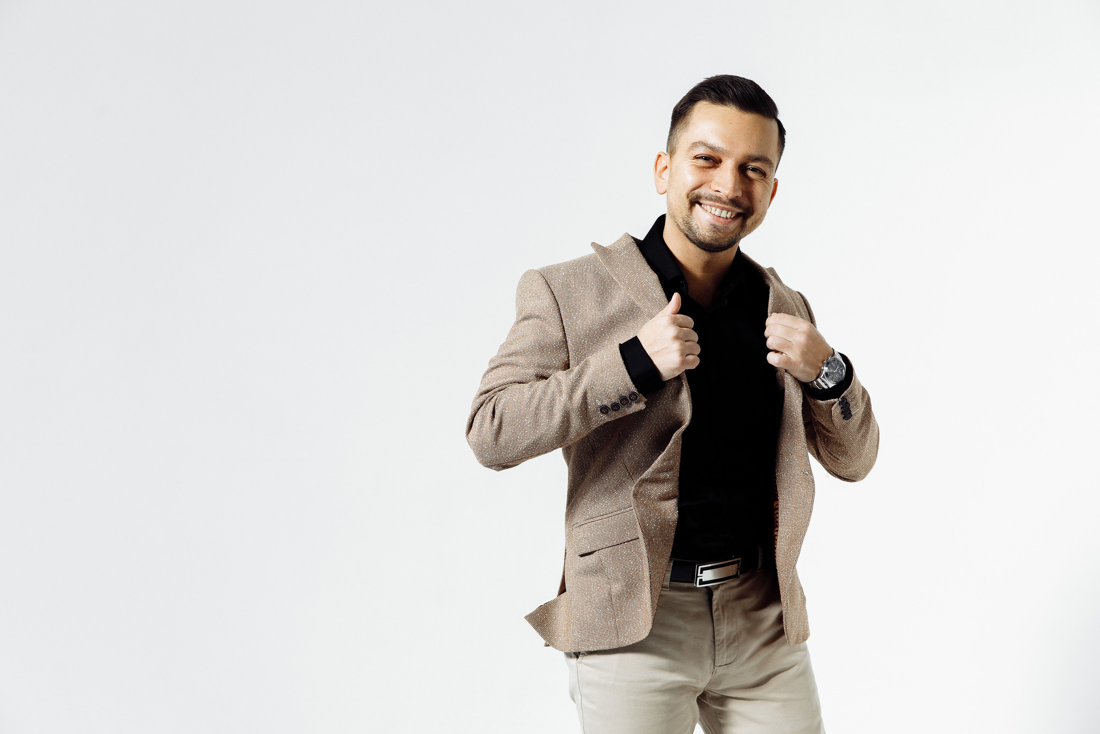 Индивидуальные и семейные фотосессии, как с глянцевой обложки. Фотограф в Саратове — Свадьба, выпускной, заказать 89376325252