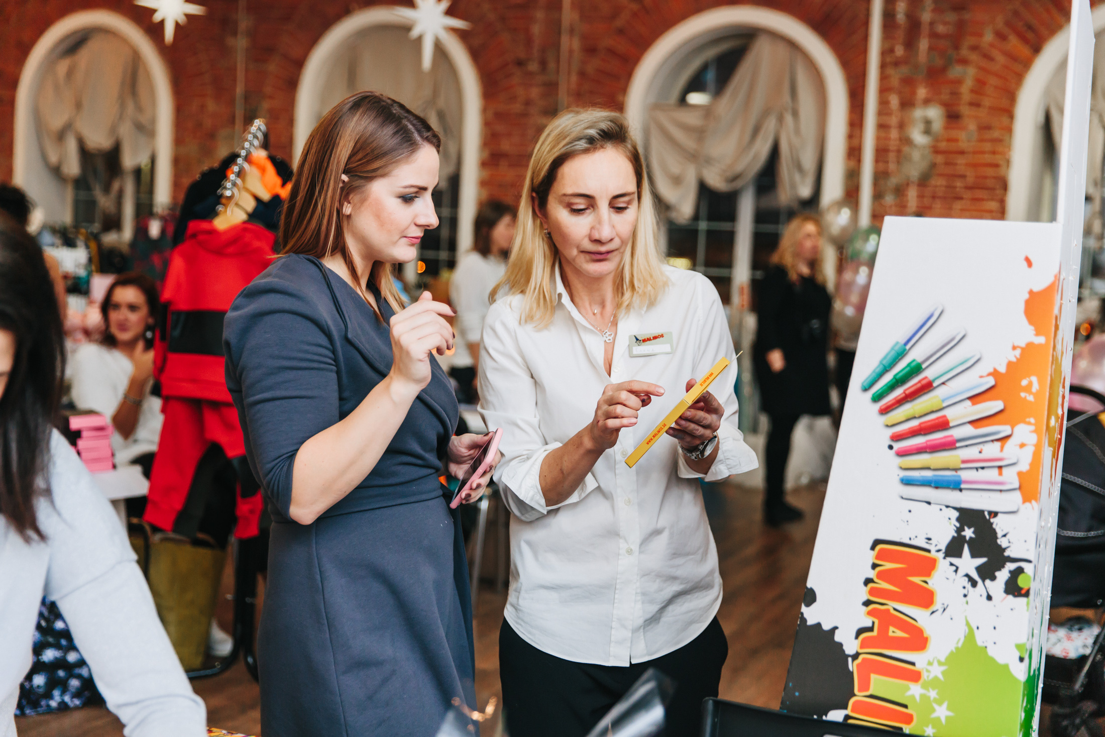 Заказать фотографа в Санк-Петербурге. Репортажная фотосъемка праздников и мероприятий в Санкт-Петербурге