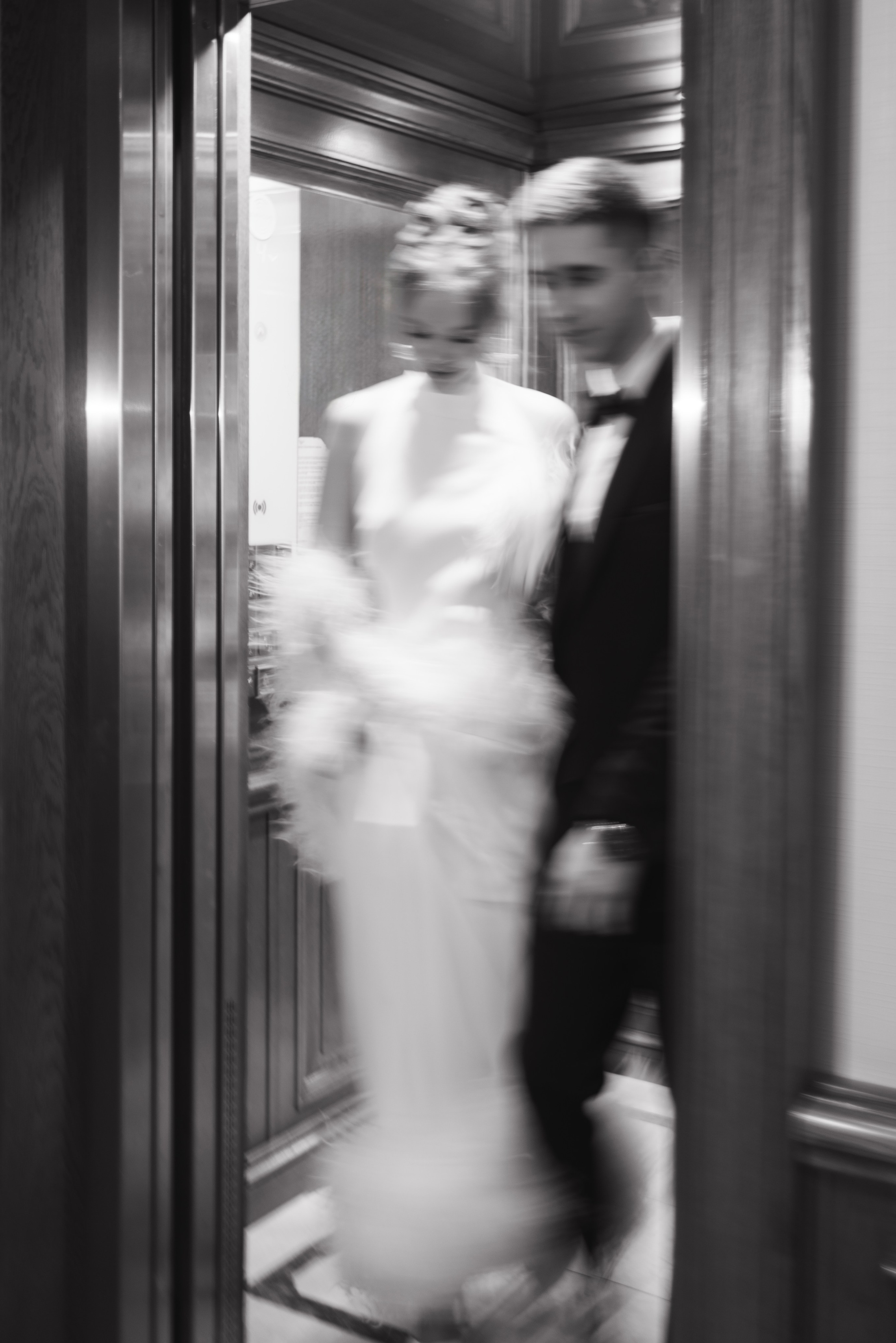 О ЛЮБВИ НЕ ГОВОРЯТ.ЕЕ ПОКАЗЫВАЮТ