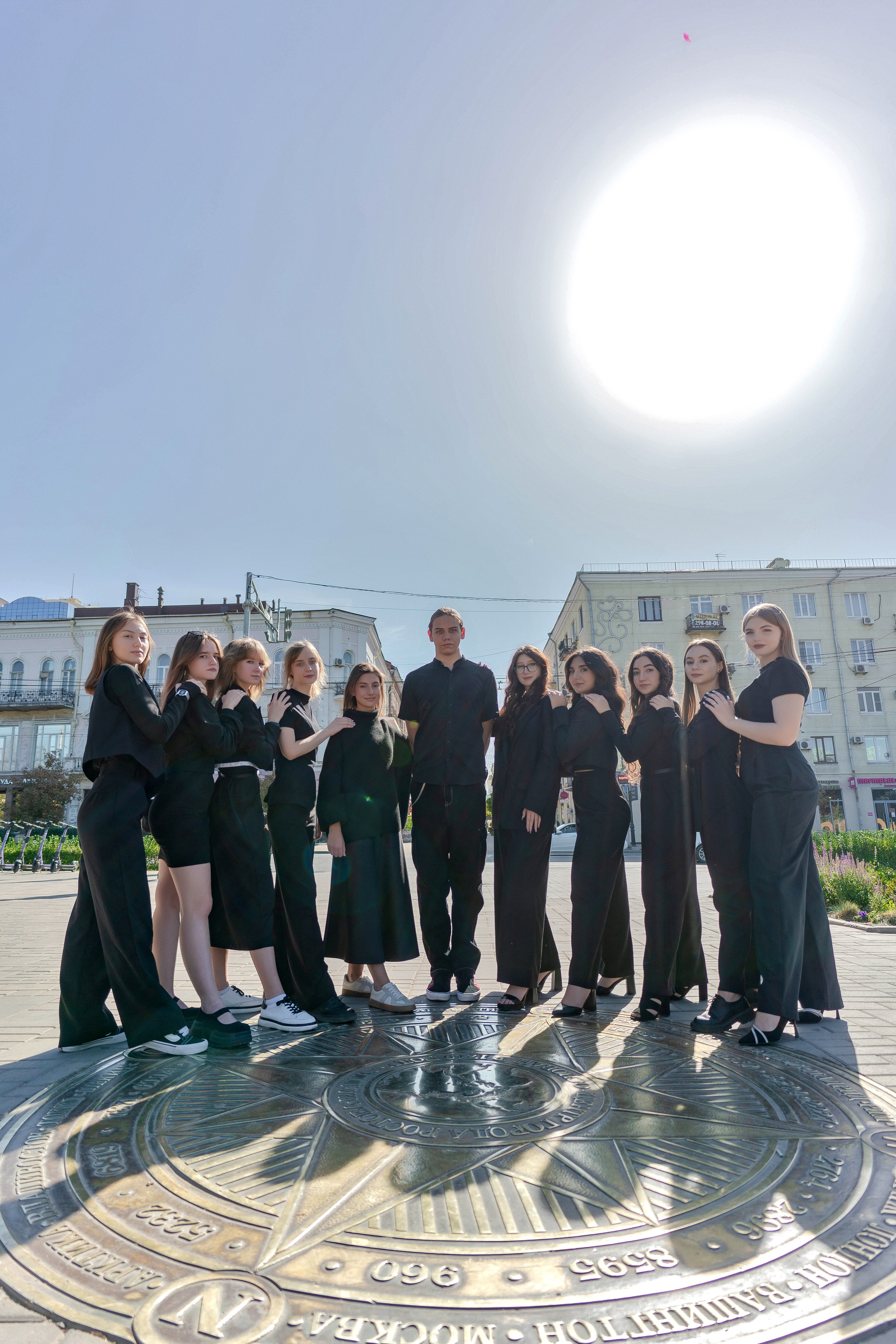 ВАРИАНТЫ СТИЛЕЙ ОДЕЖДЫ (LOOK). Современные Выпускные Альбомы в Ростове-на-Дону