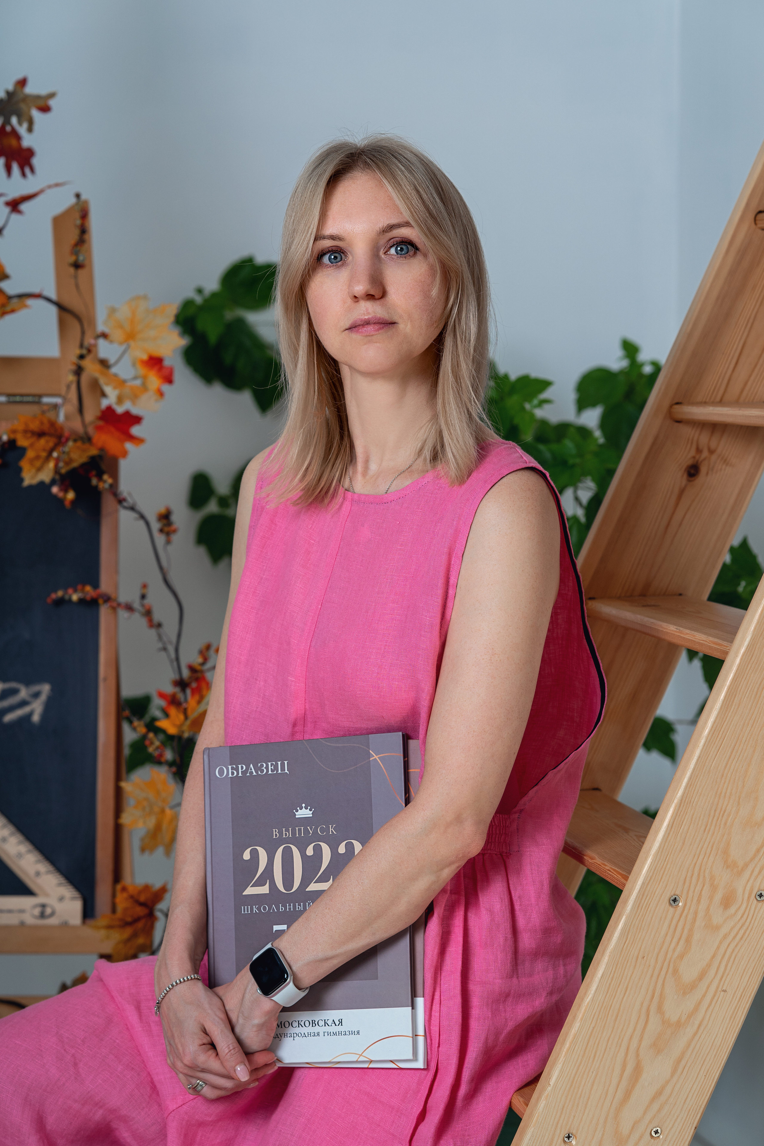 Современные школьные и выпускные альбомы в Москве и Подмосковье