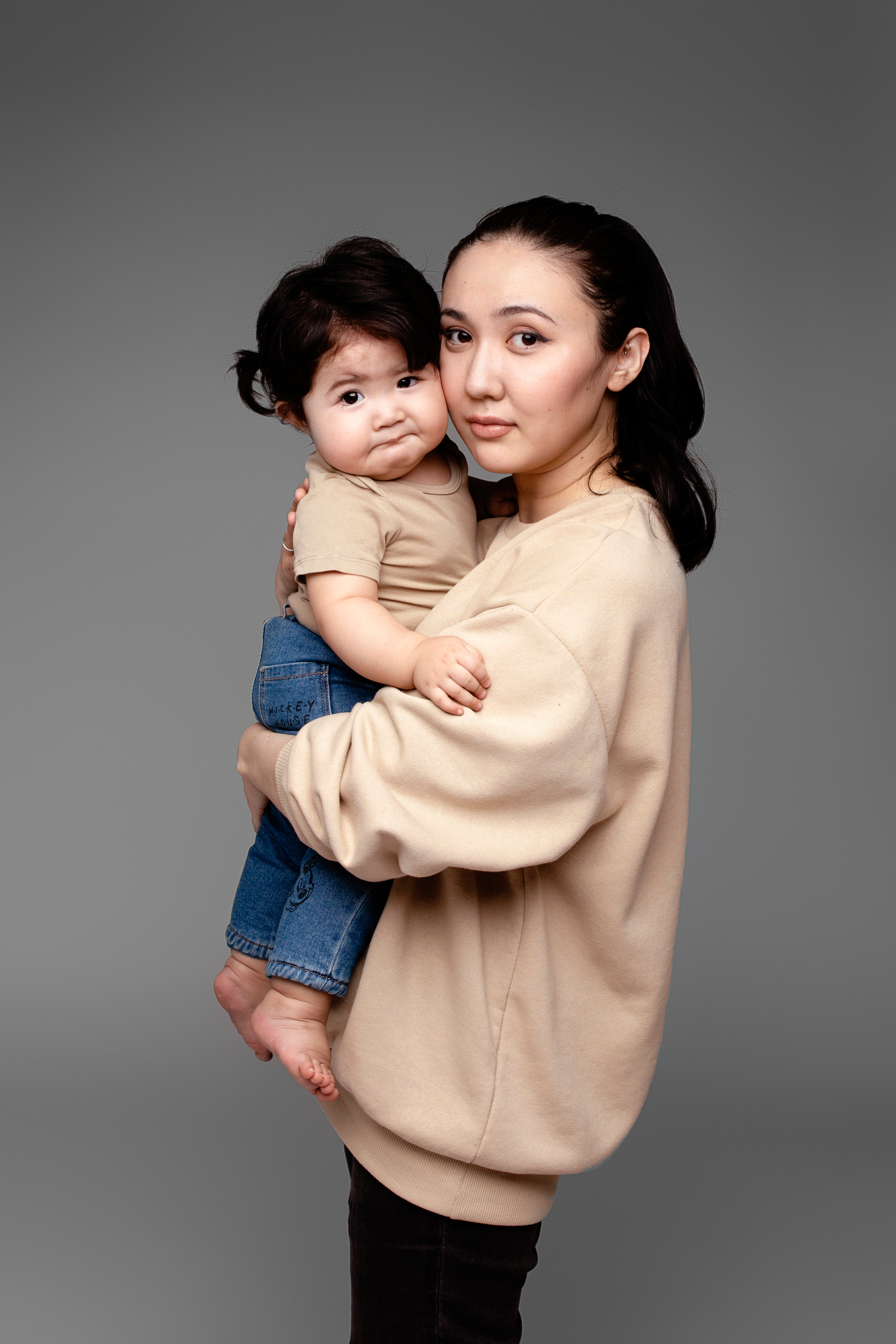 Семейная фотосессия. Фотограф беременности, новорожденных и детей до года в г. Алматы|Totofoto