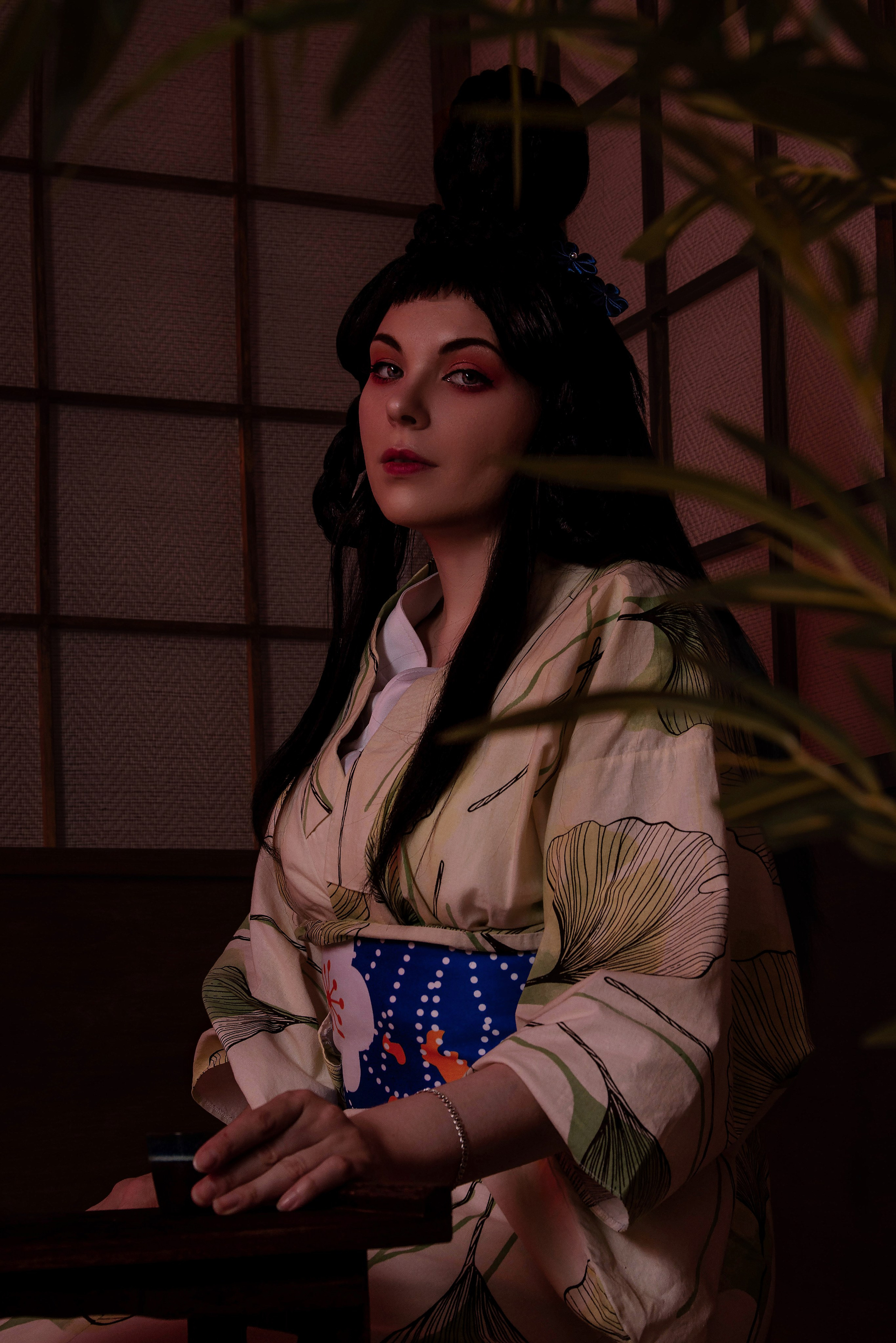 Кимоно и восточные образы. Интерьерная фотостудия Background в Омске