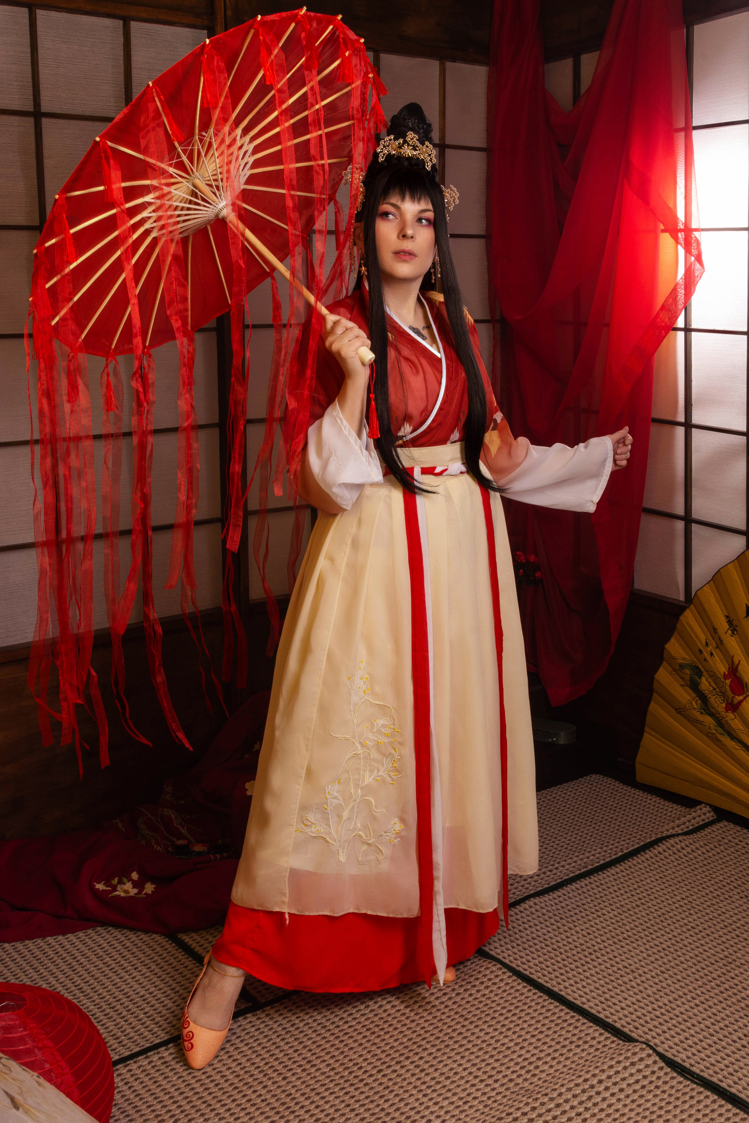 Кимоно и восточные образы. Интерьерная фотостудия Background в Омске