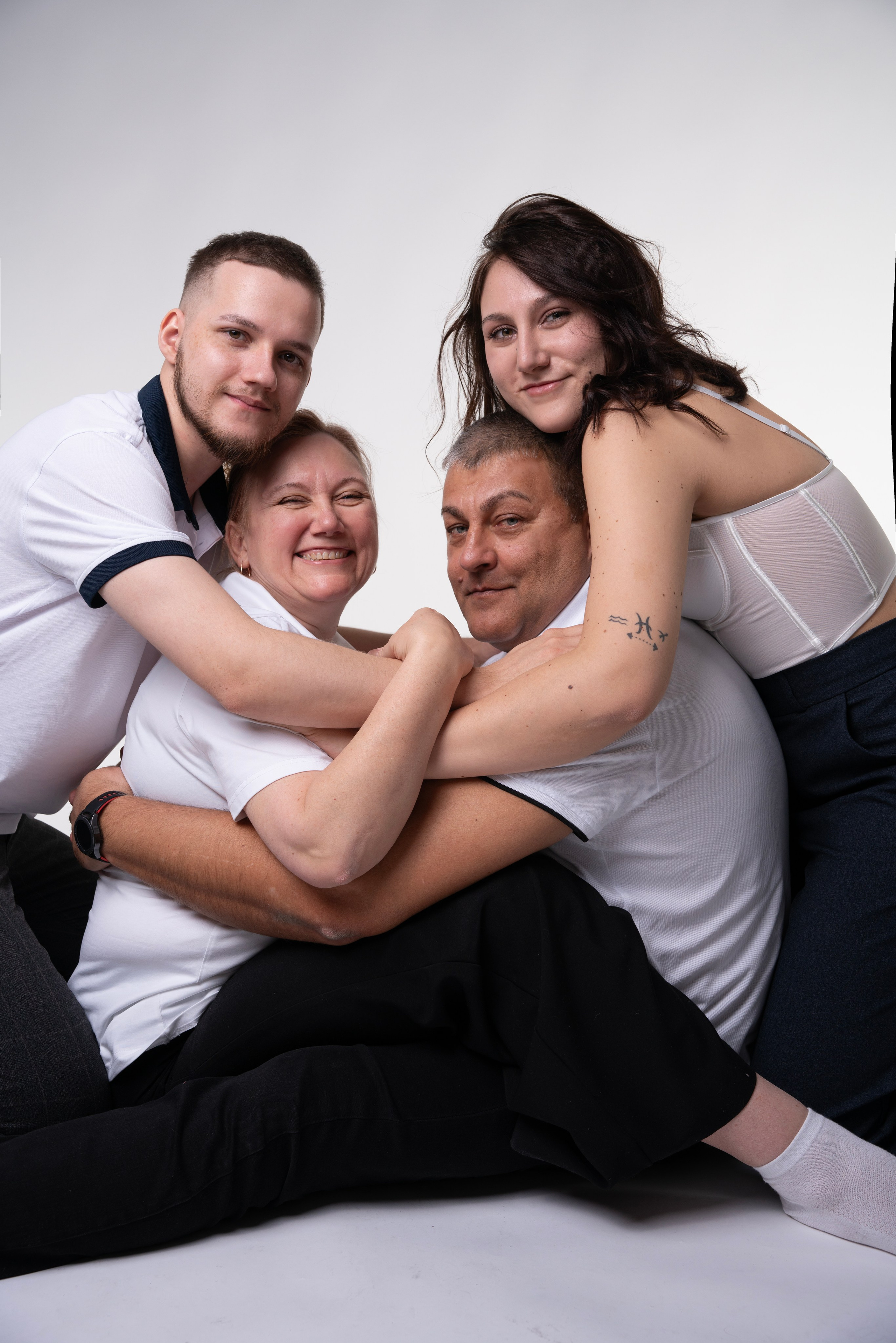 Семейная фотосессия для Питерцев. Семейный фотограф в Омске Александра Яровикова