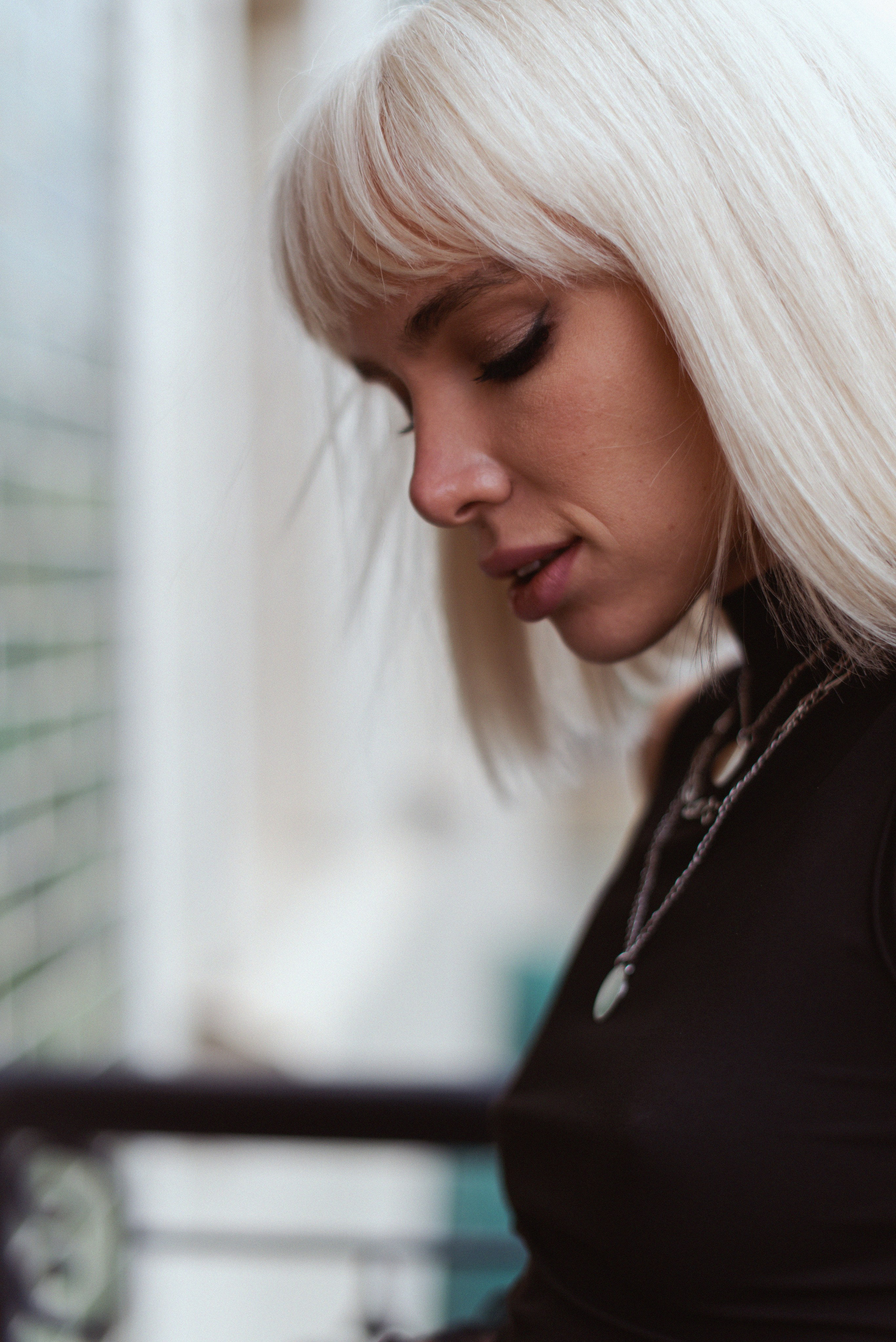 Близкий портрет девушки с естественным макияжем, фотограф Фрязино