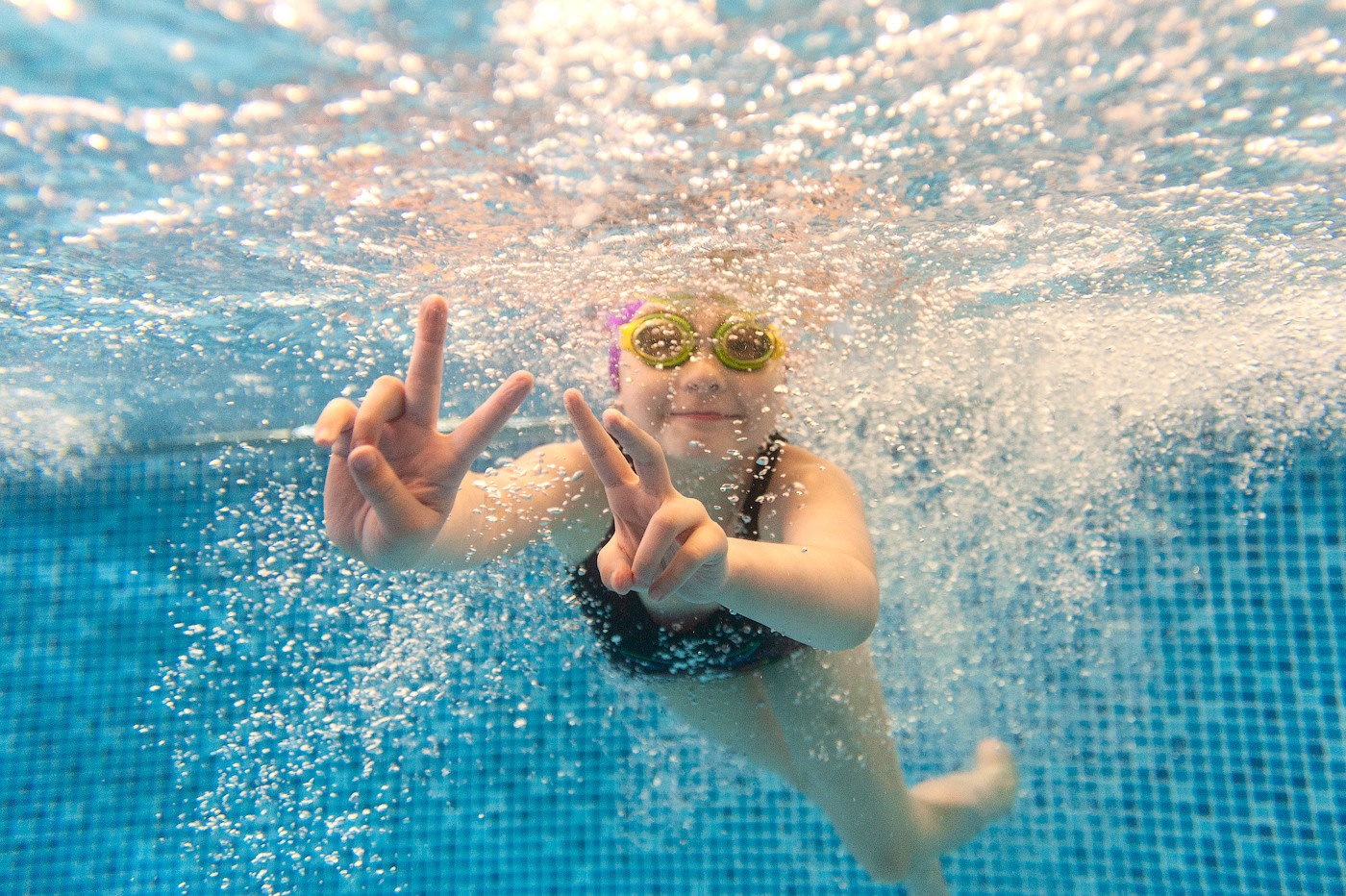 Фотосессия в бассейне Иркутск. Фотосессия под водой. Детский бассейн. Школьный и семейный фотограф в Иркутске Анна Доброва