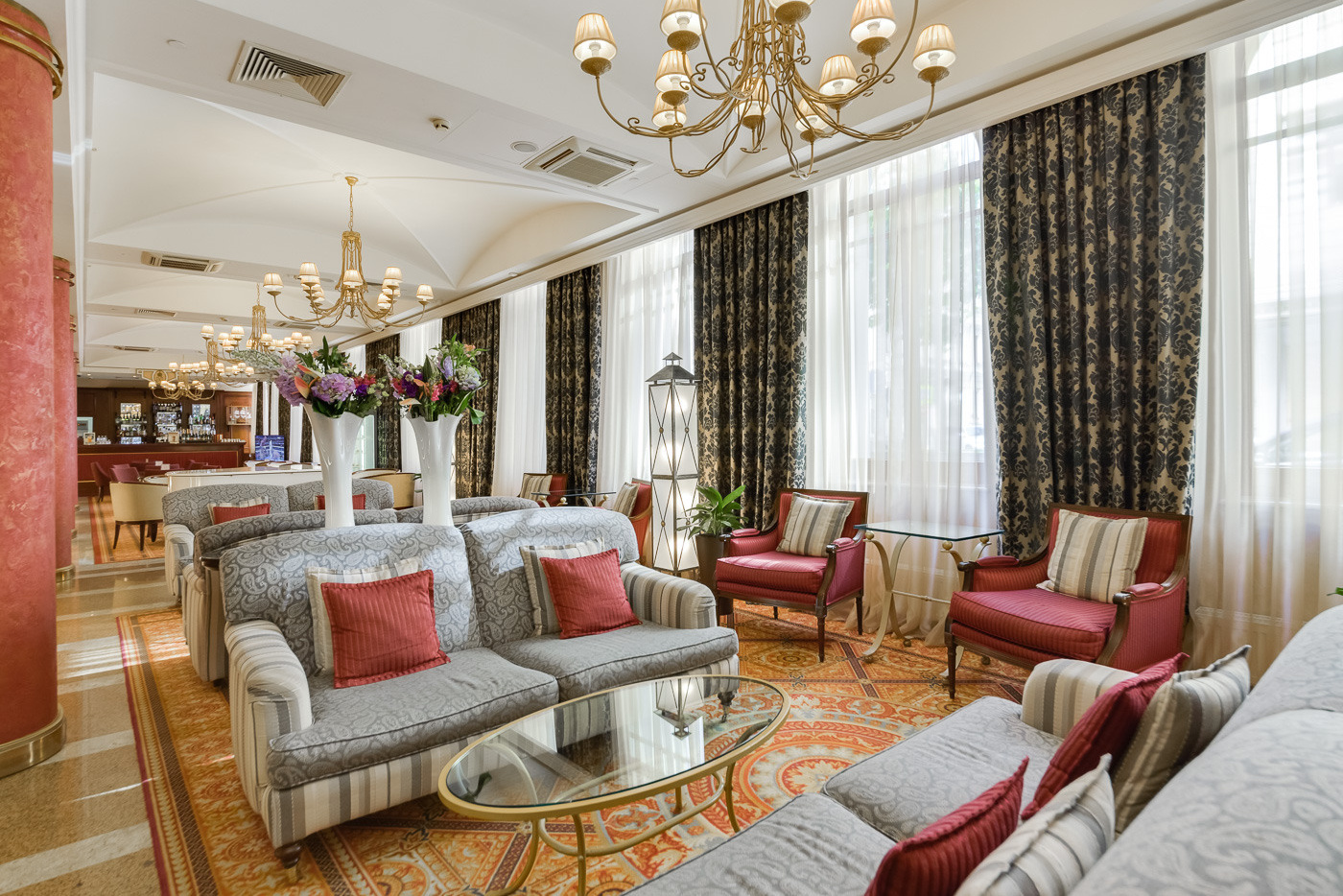 Красивые отели Москвы. Фото Радости. Свадебный и семейный фотограф в Москве Юлия Самойлова