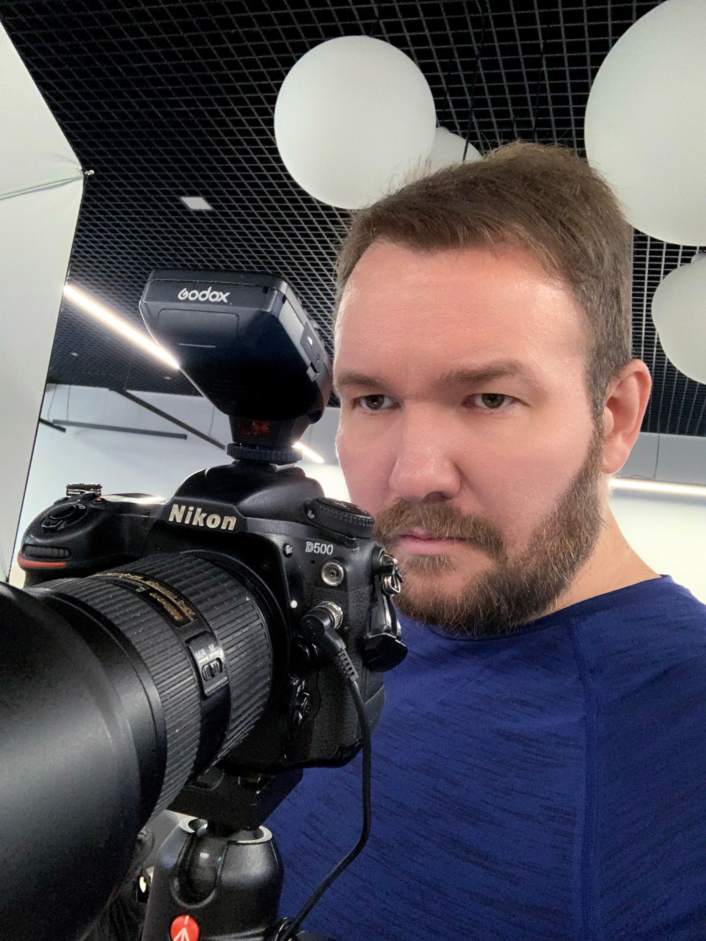 Предметный фотограф Дмитрий Дрогунов
