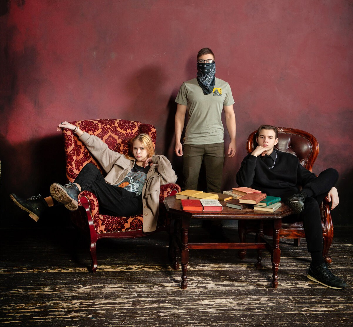 Школьная фотосессия в студии. Выпускные альбомы в Москве и Подмосковье