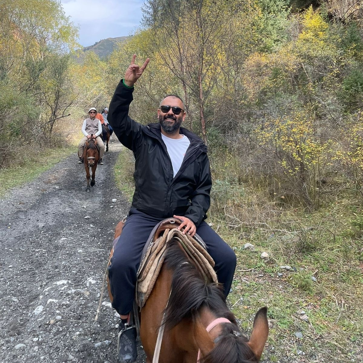 Организация корпоративных туров и экскурсий в Алматы и Казахстане на профессиональном уровне