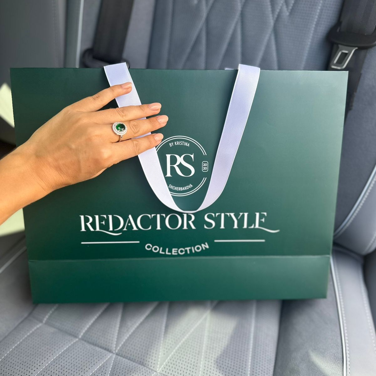 Реализация. Лина Ивахник, графический и бренд — дизайнер