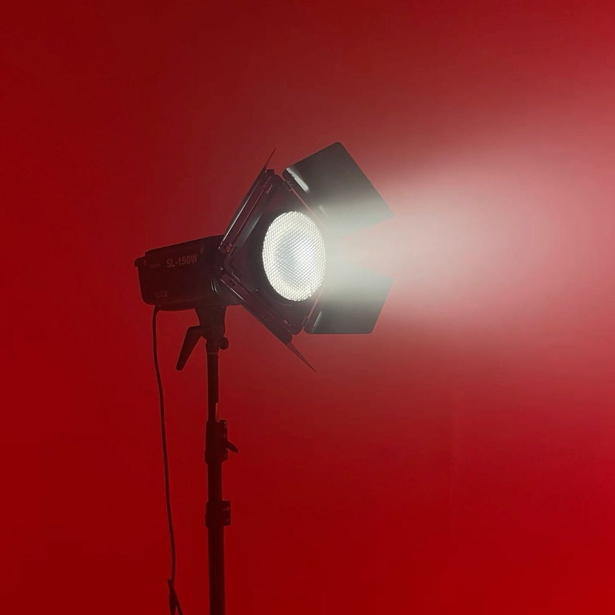 Прайс. Продюсерская компания SMYSL