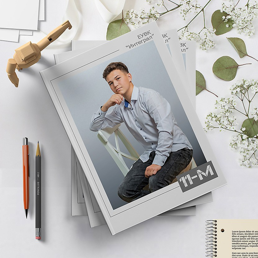 Школьная фотокнига для старших классов , дизайн "IVORY". Школьный фотограф в Евпатории