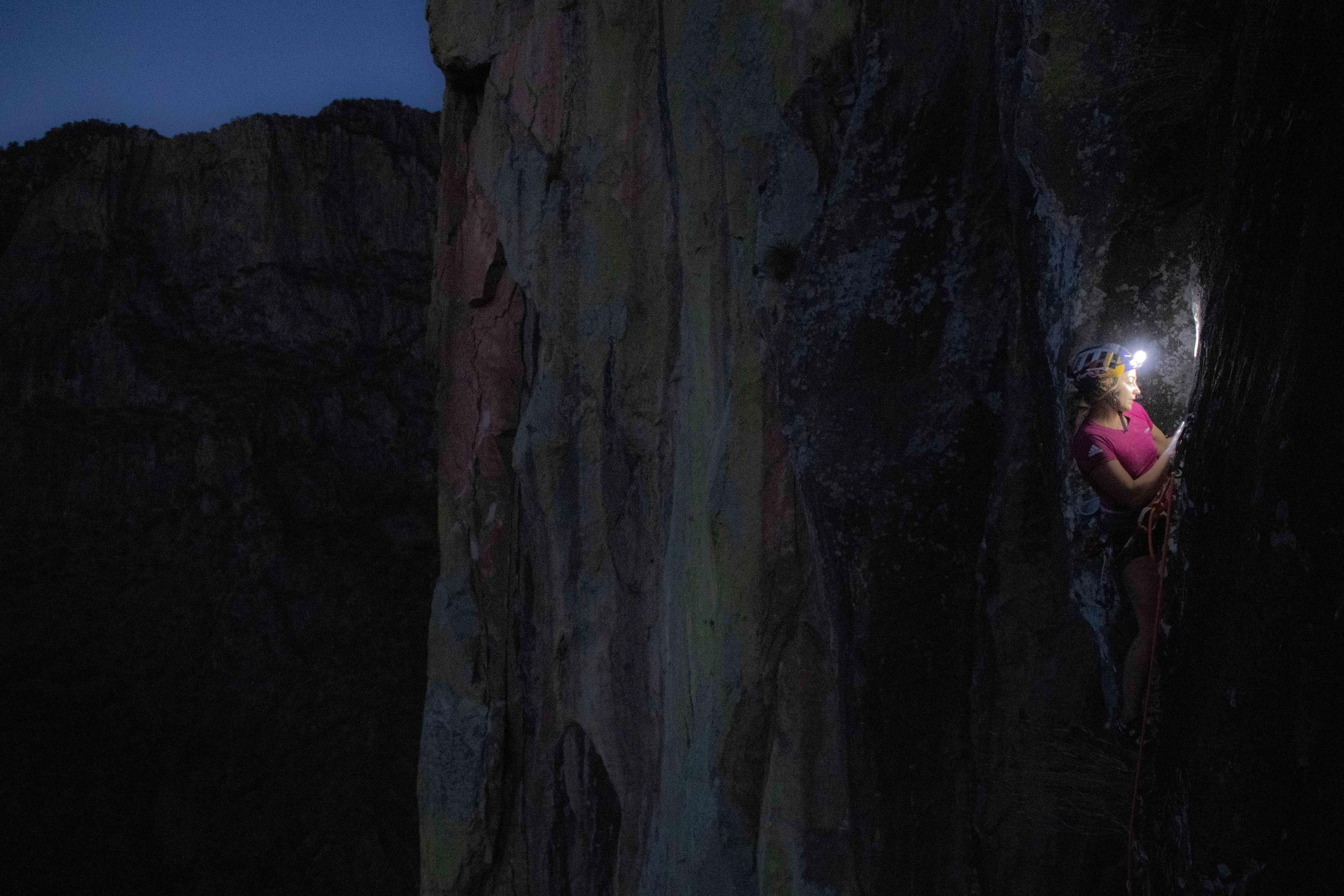 Горе, неуверенность, страх — Саша ДиДжулиан смогла преодолеть. Премия Стальной Ангел