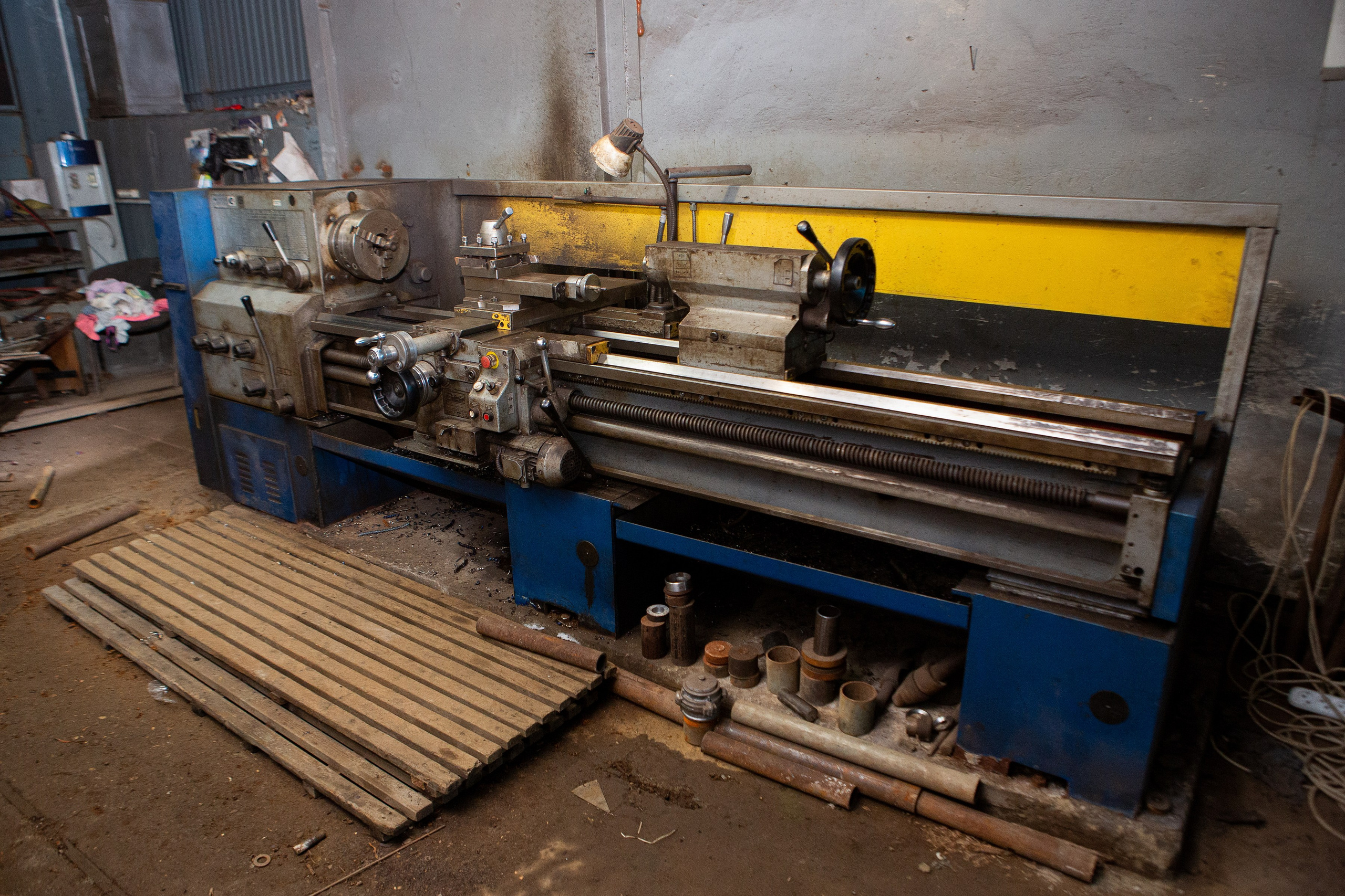 Станок токарно-винторезный ГС526У-02