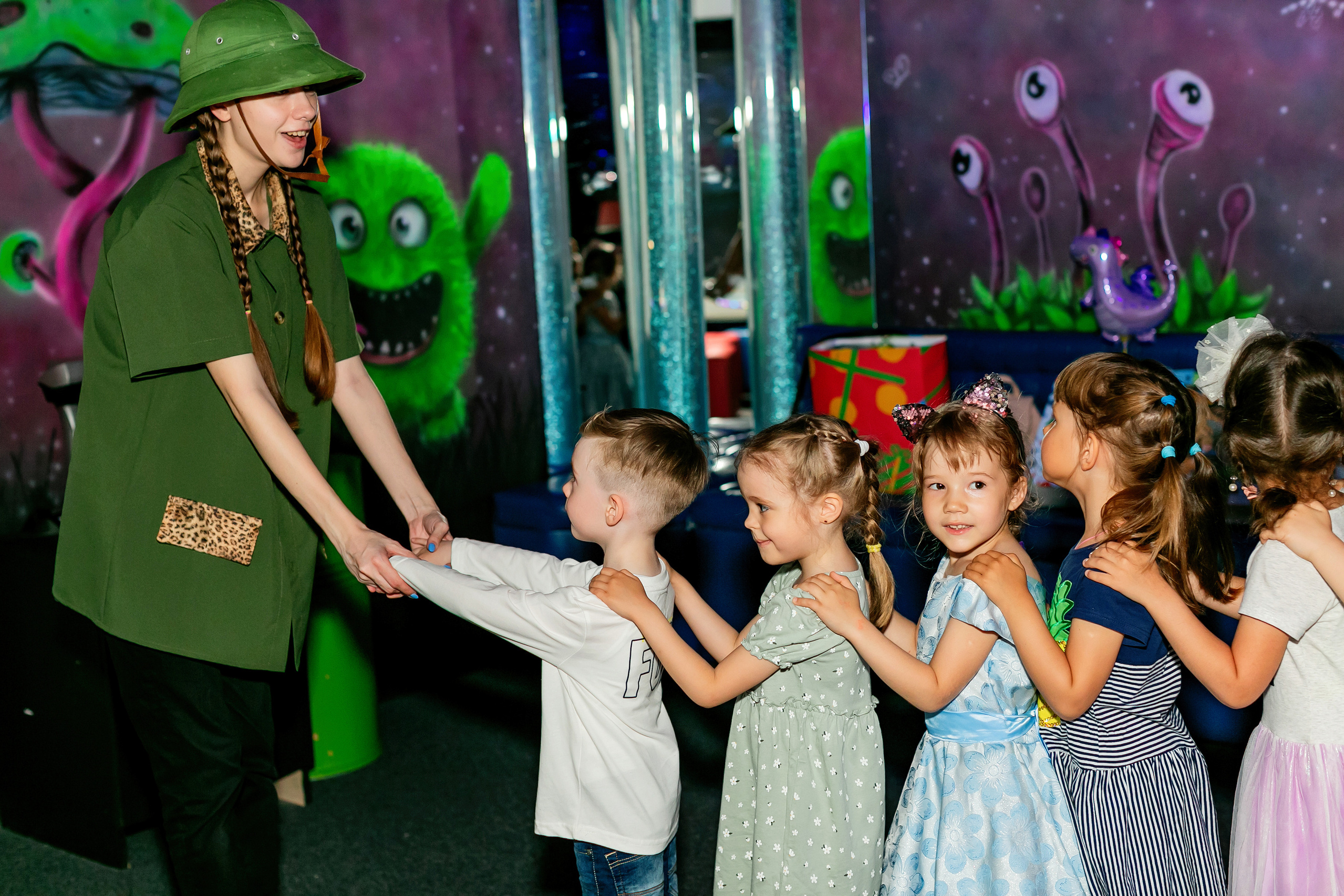 Детский День рождения в Футурамии. Детский и семейный фотограф в Екатеринбурге