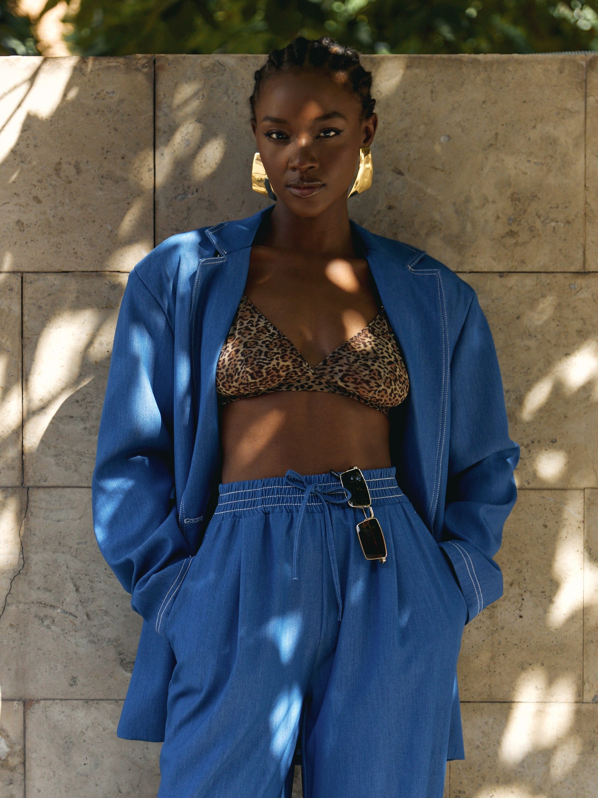 Fashion and model test photographer based in Dubai and Abu-Dhabi