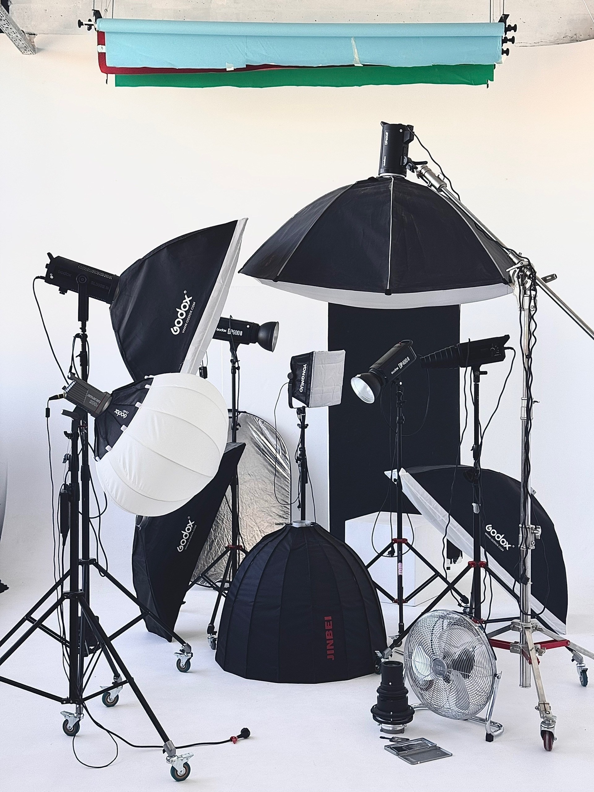 Оснащение студии. Фотостудия Элис