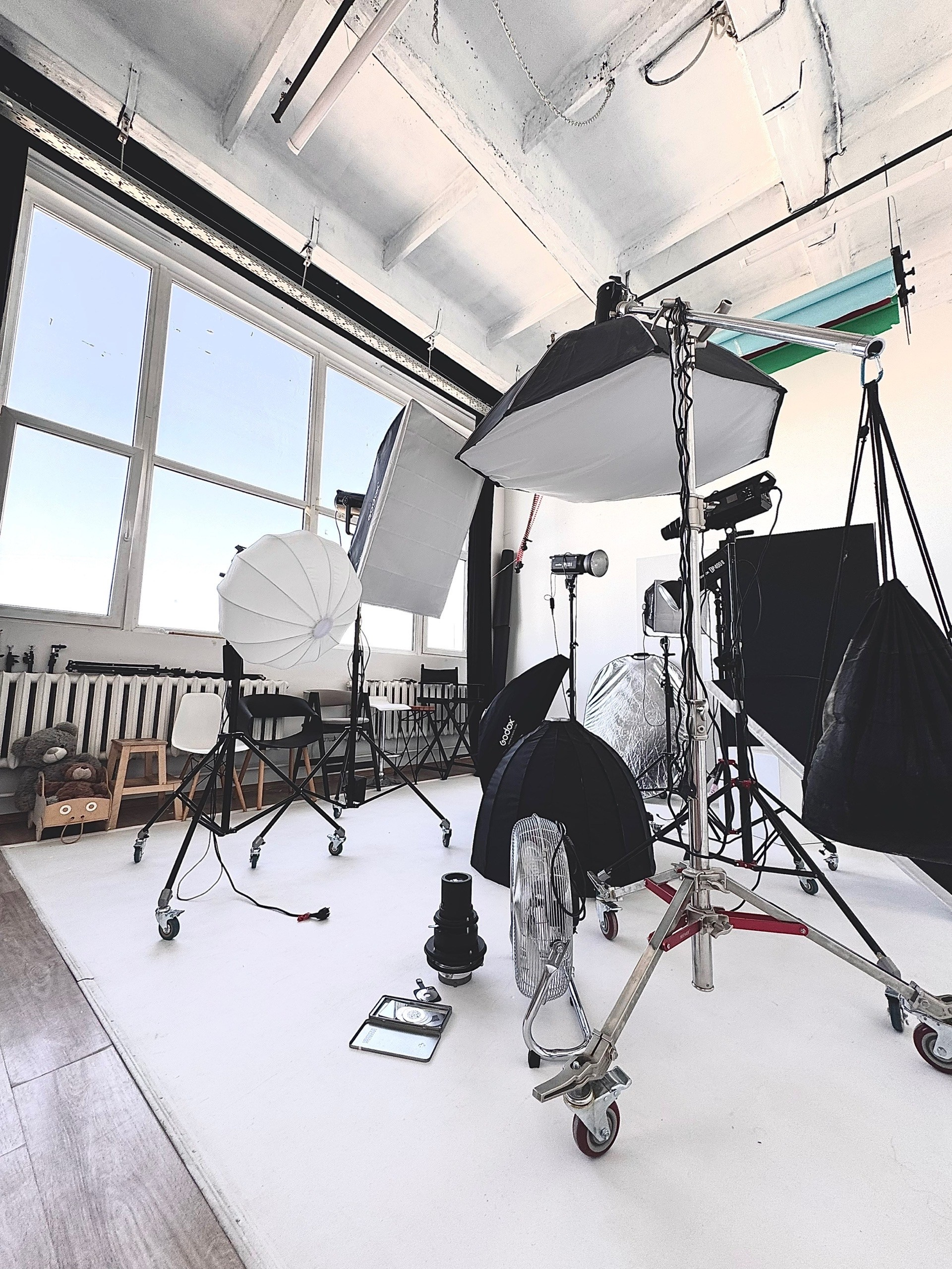 Оснащение студии. Фотостудия Элис