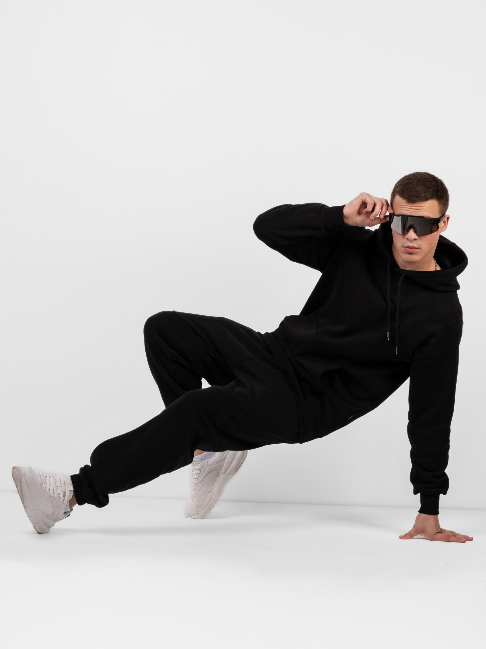 Имиджевая съёмка для маркетплейсов от CREATIVO PROD. Фото для маркетплейсов — CREATIVO.PROD Москва