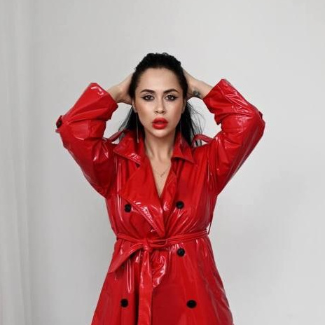 Контакты. Фотограф Саша Паршукова