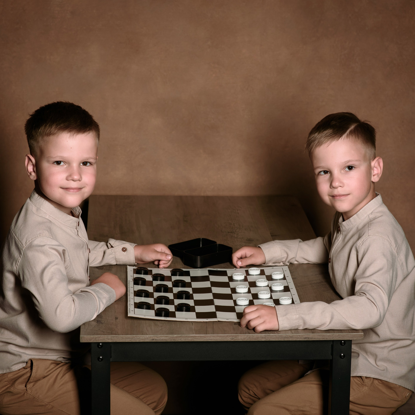 Мелкий реквизит студии. Фотографы в Орле Шестопаловы Юлия и Юрий