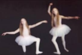 фотография Арико Инаока из проекта Twins с девочками-близнецами