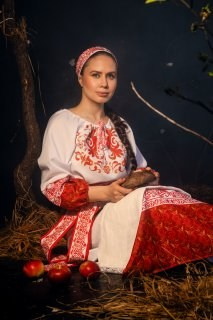 Творческие студийные съемки. Фотограф Тати Орёл