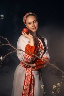 Творческие студийные съемки. Фотограф Тати Орёл