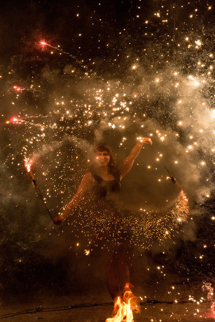 Стилизованное Шоу «Чикаго» 25 000 руб. Огненно-пиротехническое шоу, салюты, пиротехника на ваш праздник!