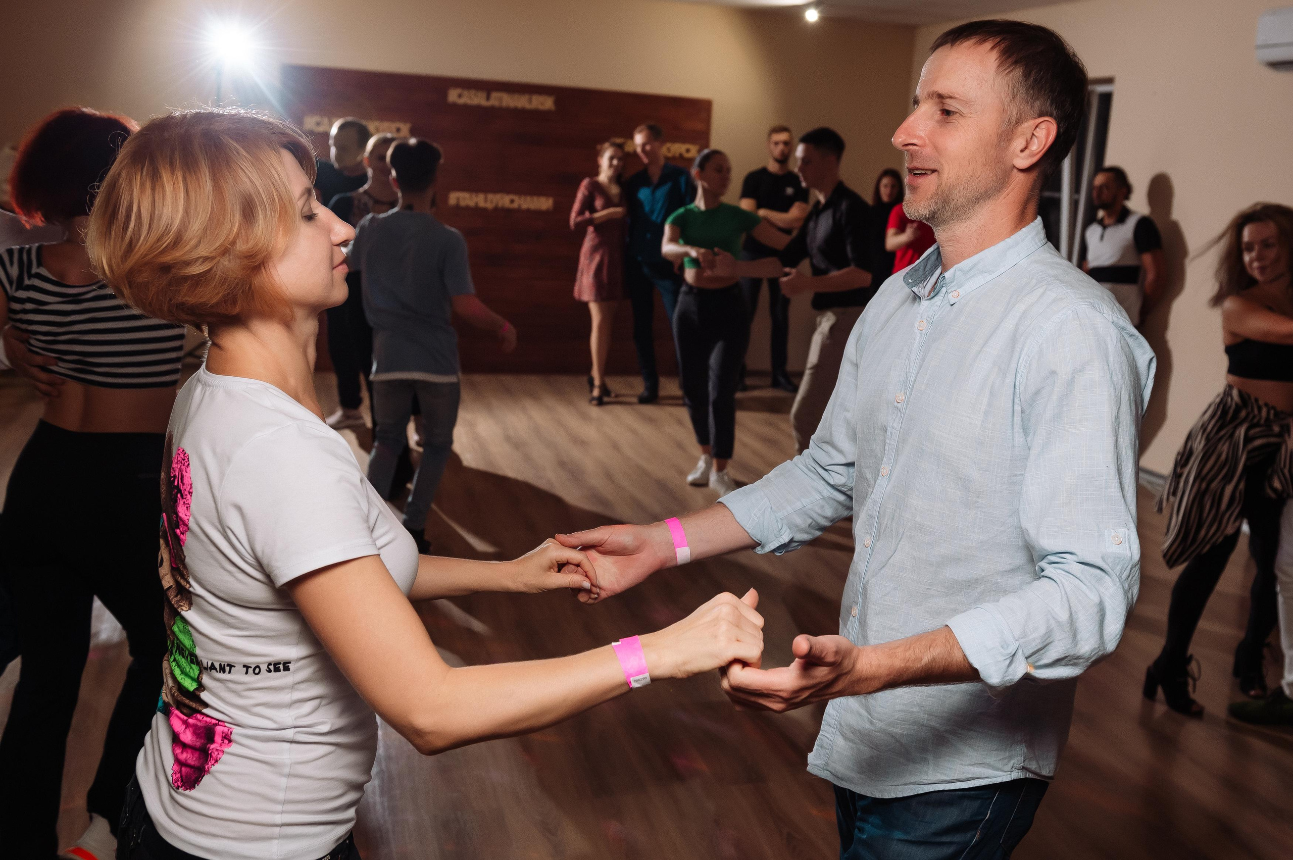 Школа социальных танцев Casa Latina. Репортажный и свадебный фотограф в Курске Борис Захарчук