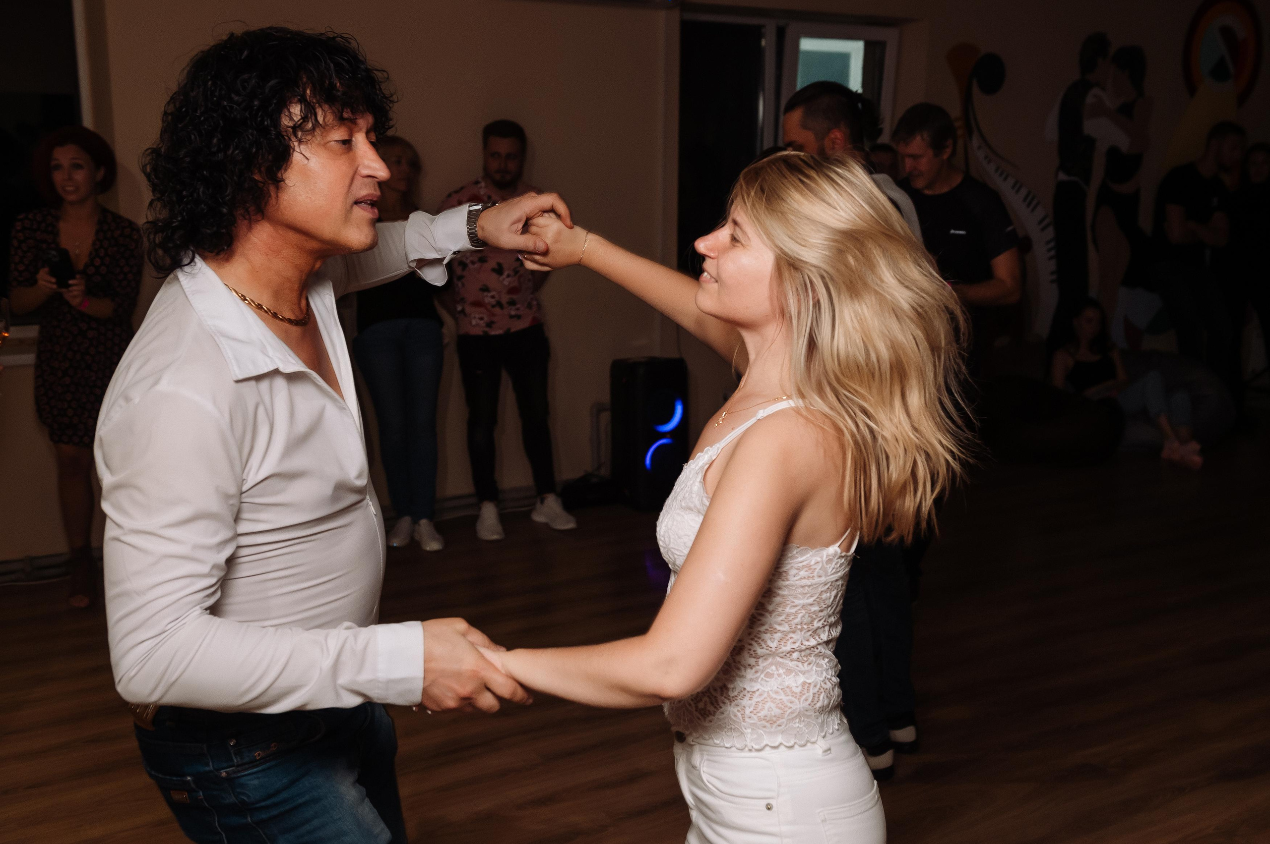 Школа социальных танцев Casa Latina. Репортажный и свадебный фотограф в Курске Борис Захарчук