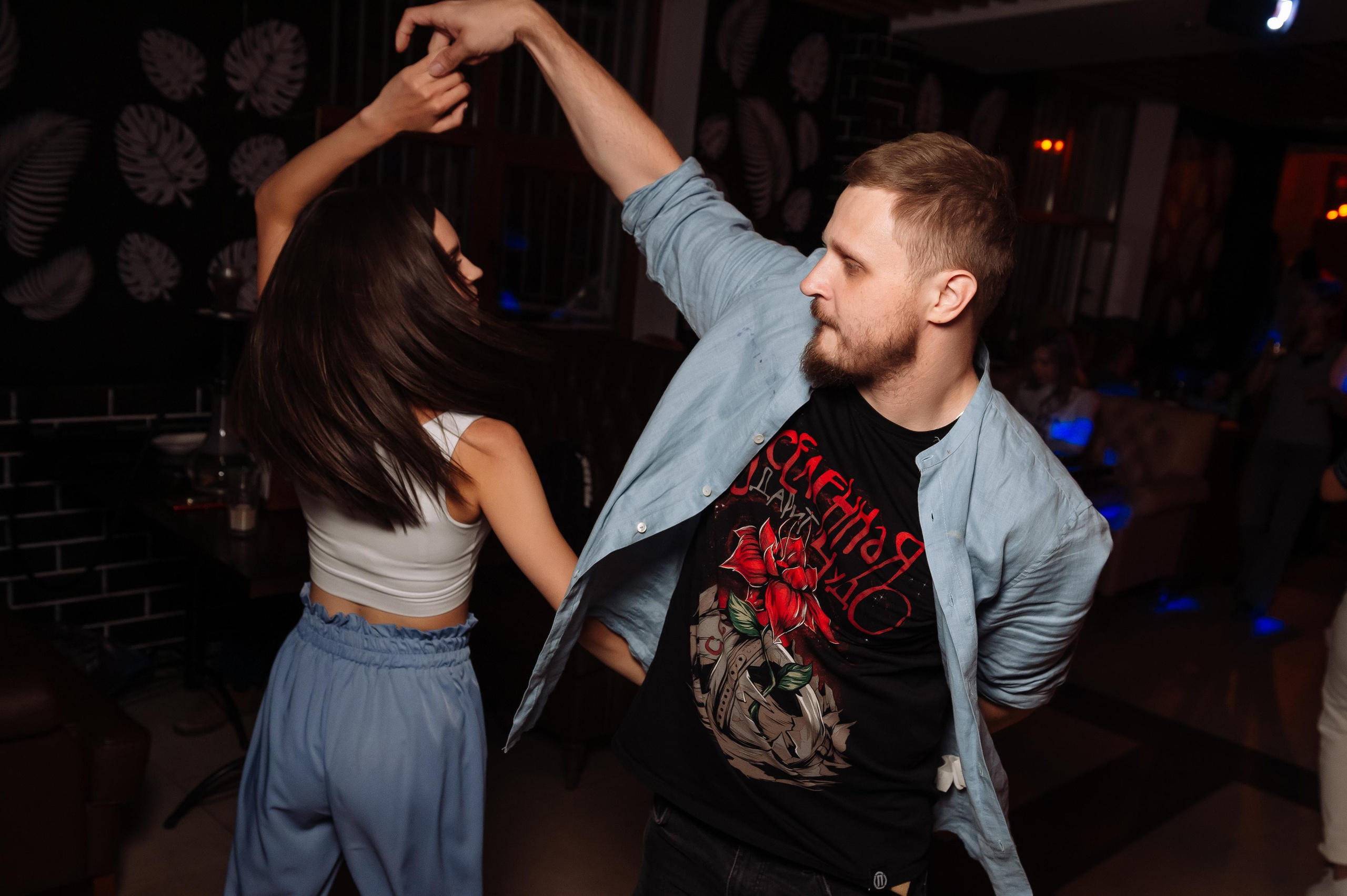 Школа социальных танцев Casa Latina. Репортажный и свадебный фотограф в Курске Борис Захарчук