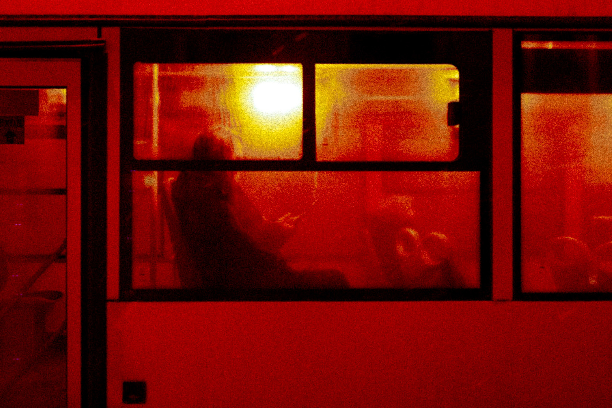 Красный человек 13 — человек новой эпохи. Артём Линейцев, фотограф