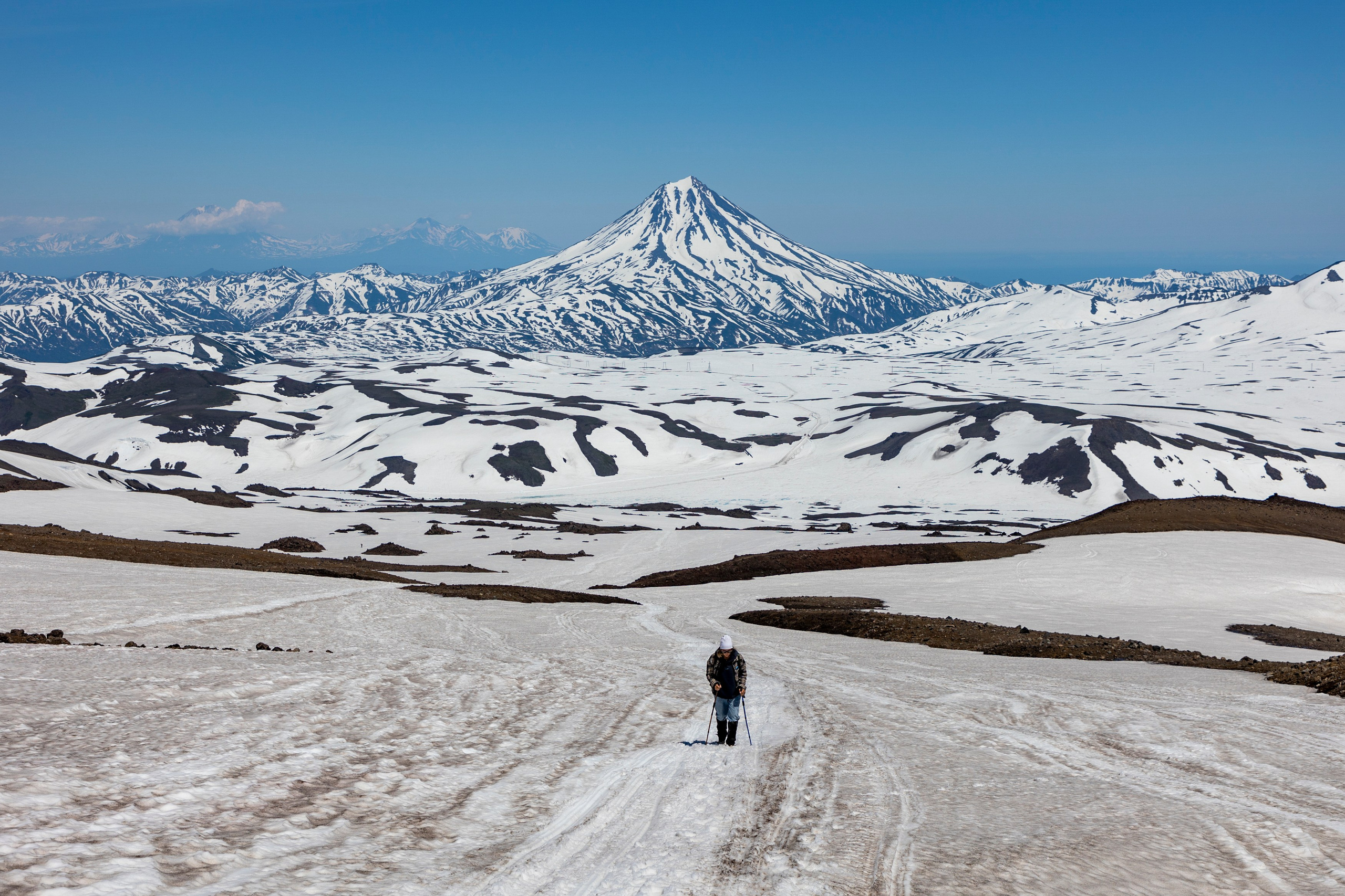 Вулкан Горелый — кратеры, озёра и походы. Время Камчатки: чтобы найти свой путь, нужно скорость умножить на время