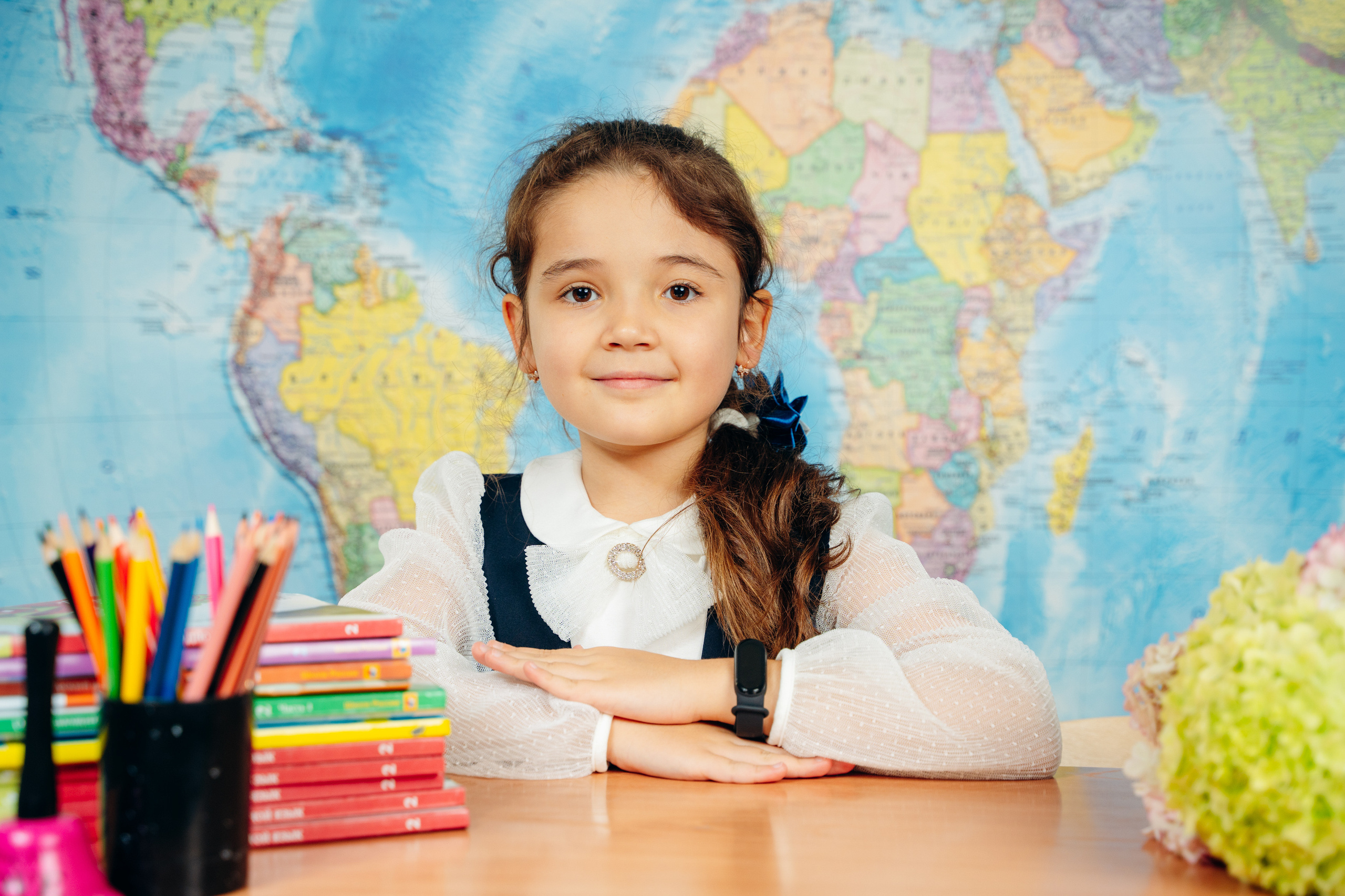 Олово (нач.школа). Выпускные альбомы для детского сада и школы в Красноярске Мария Русяев