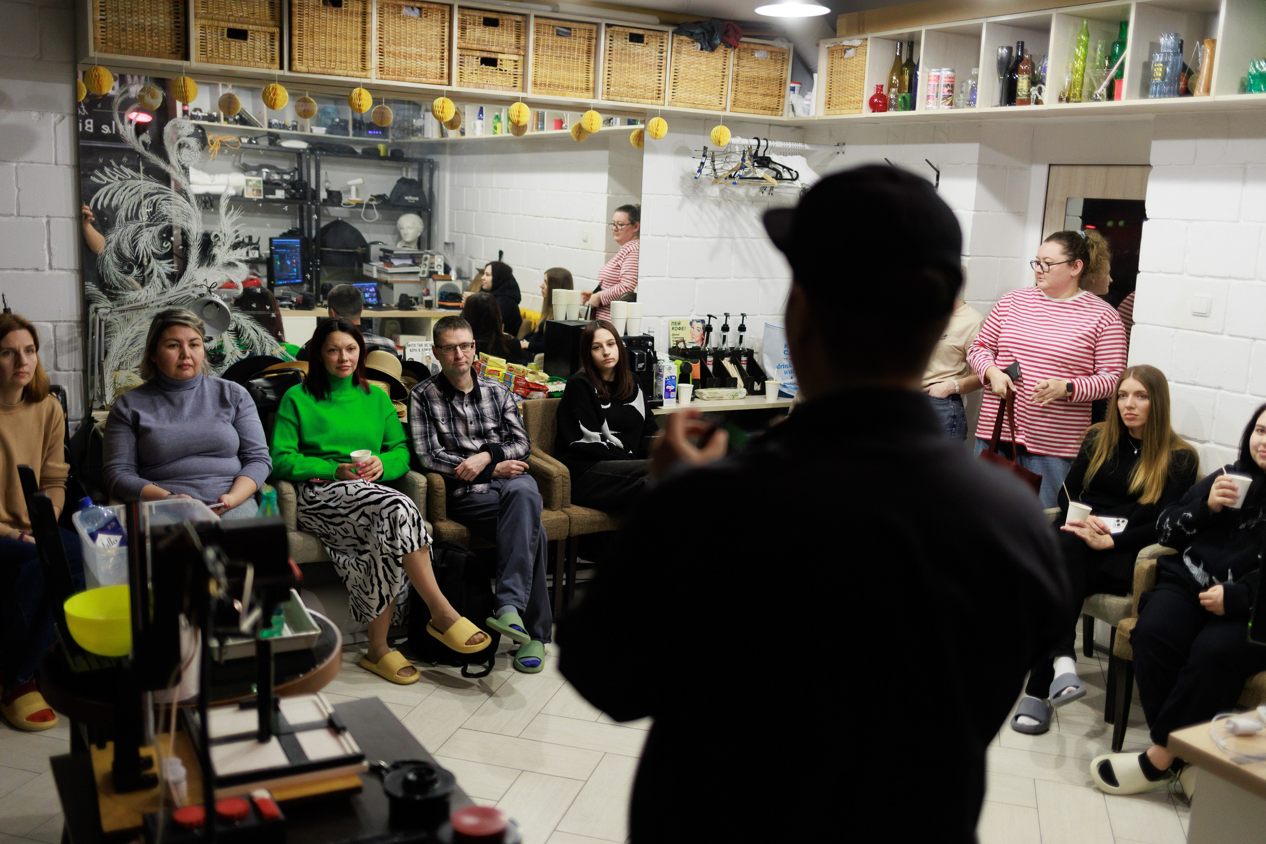 Вайбы пленочной фотографии: почему ее любит молодежь?. Плёночный фотограф, заказать фото на плёнку в Москве — Георгий Романов