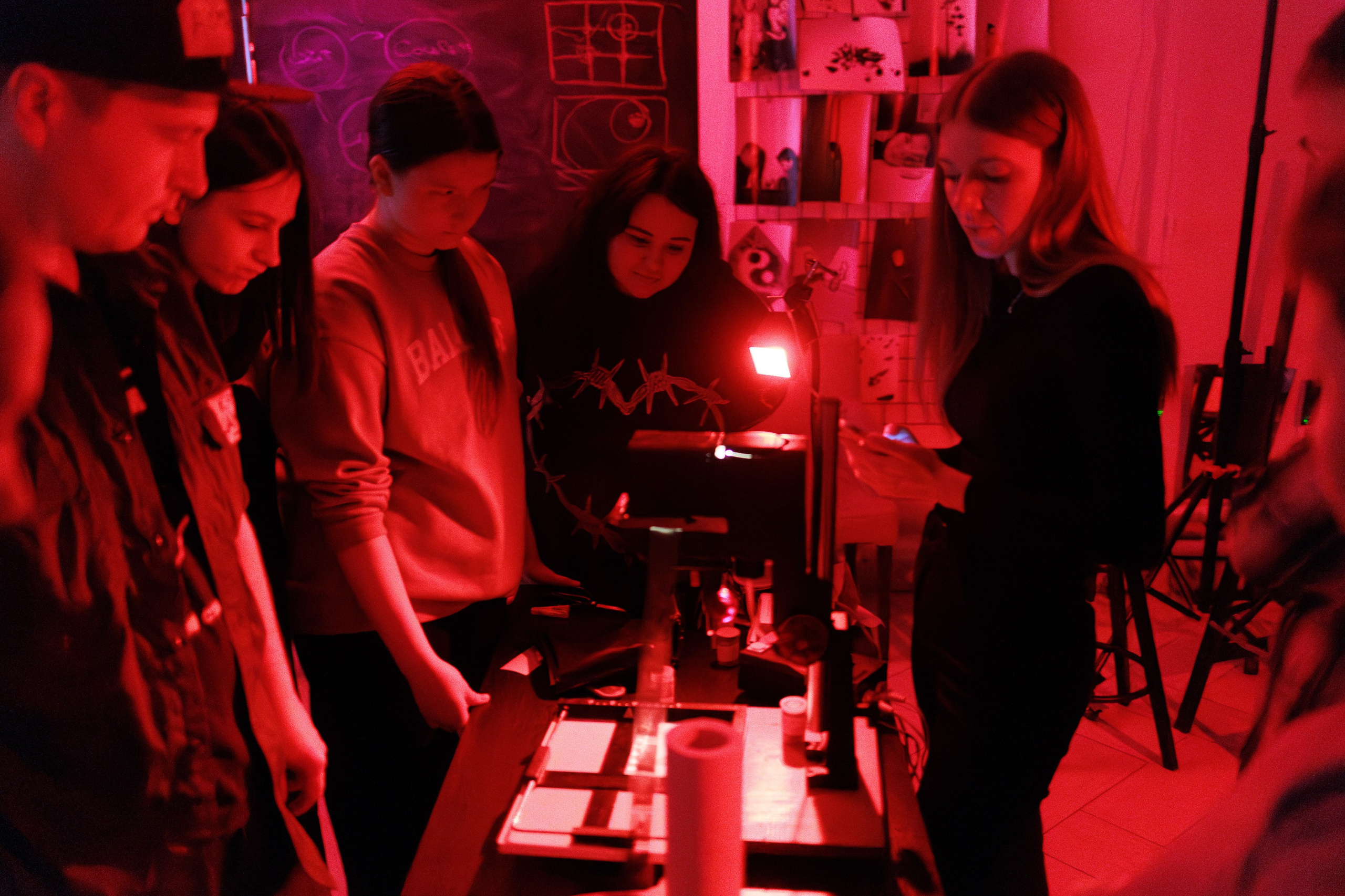 Вайбы пленочной фотографии: почему ее любит молодежь?. Плёночный фотограф, заказать фото на плёнку в Москве — Георгий Романов