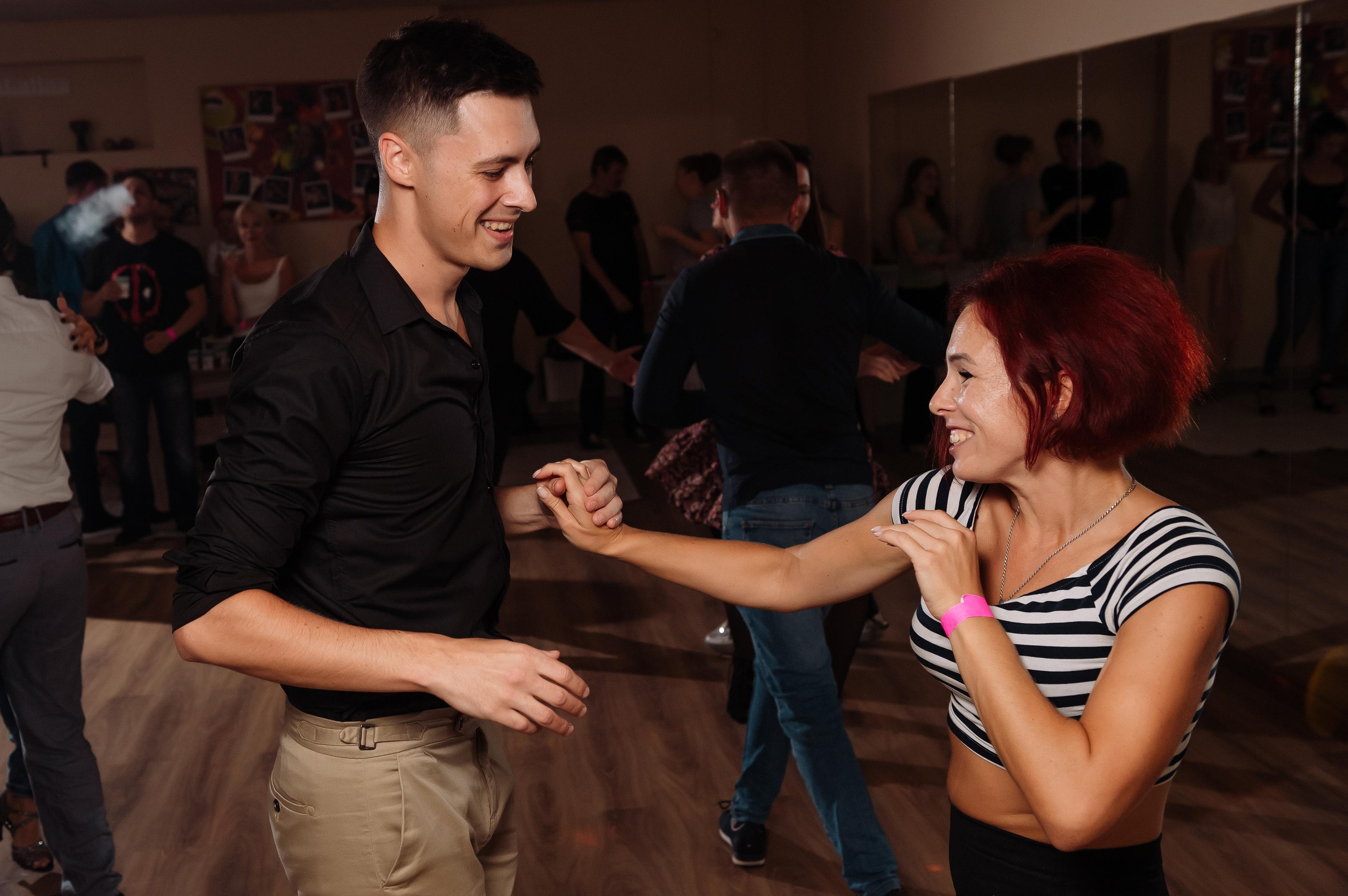 Школа социальных танцев Casa Latina. Репортажный и свадебный фотограф в Курске Борис Захарчук