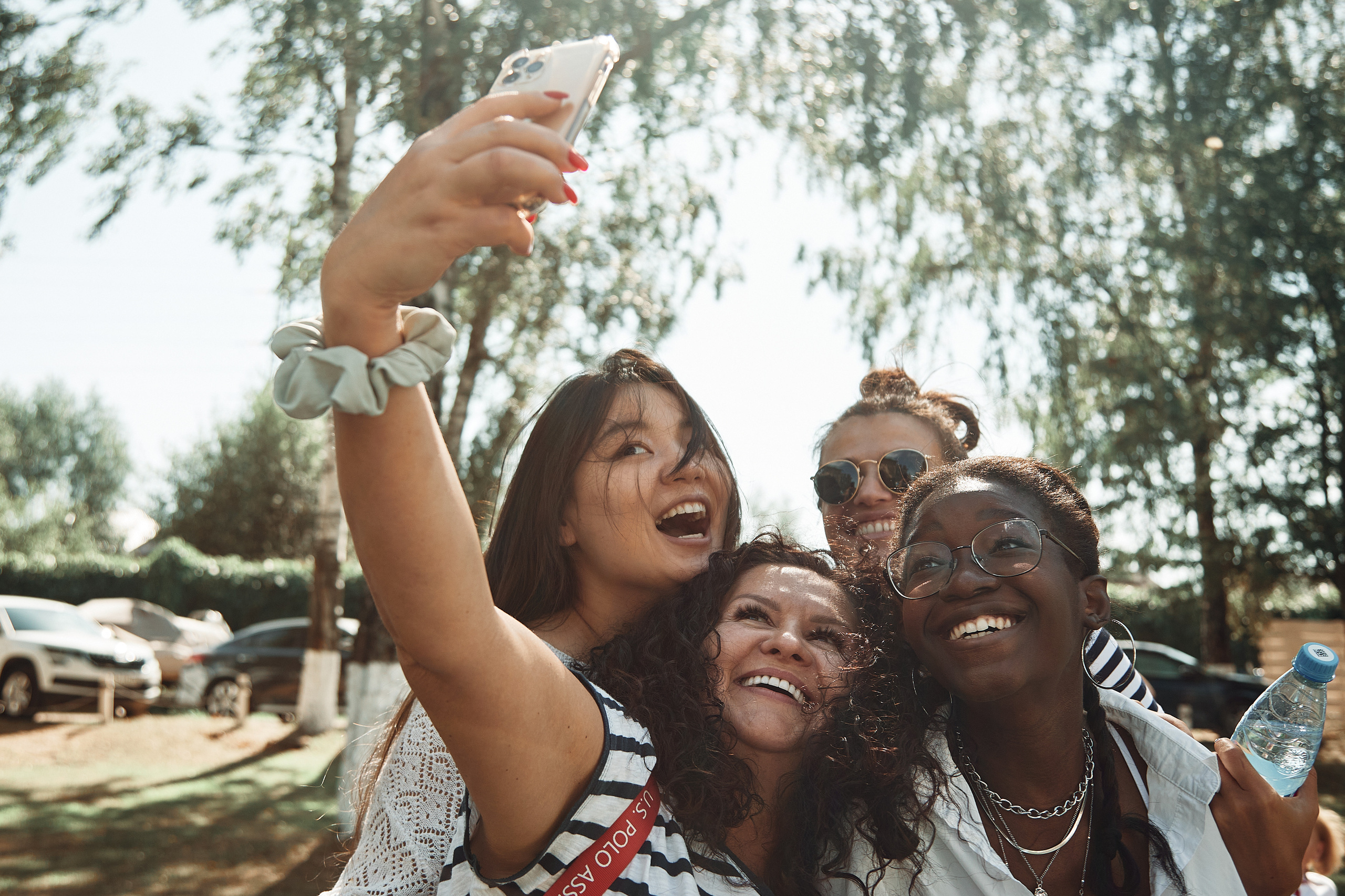 Репортажная съемка корпоратива на природе