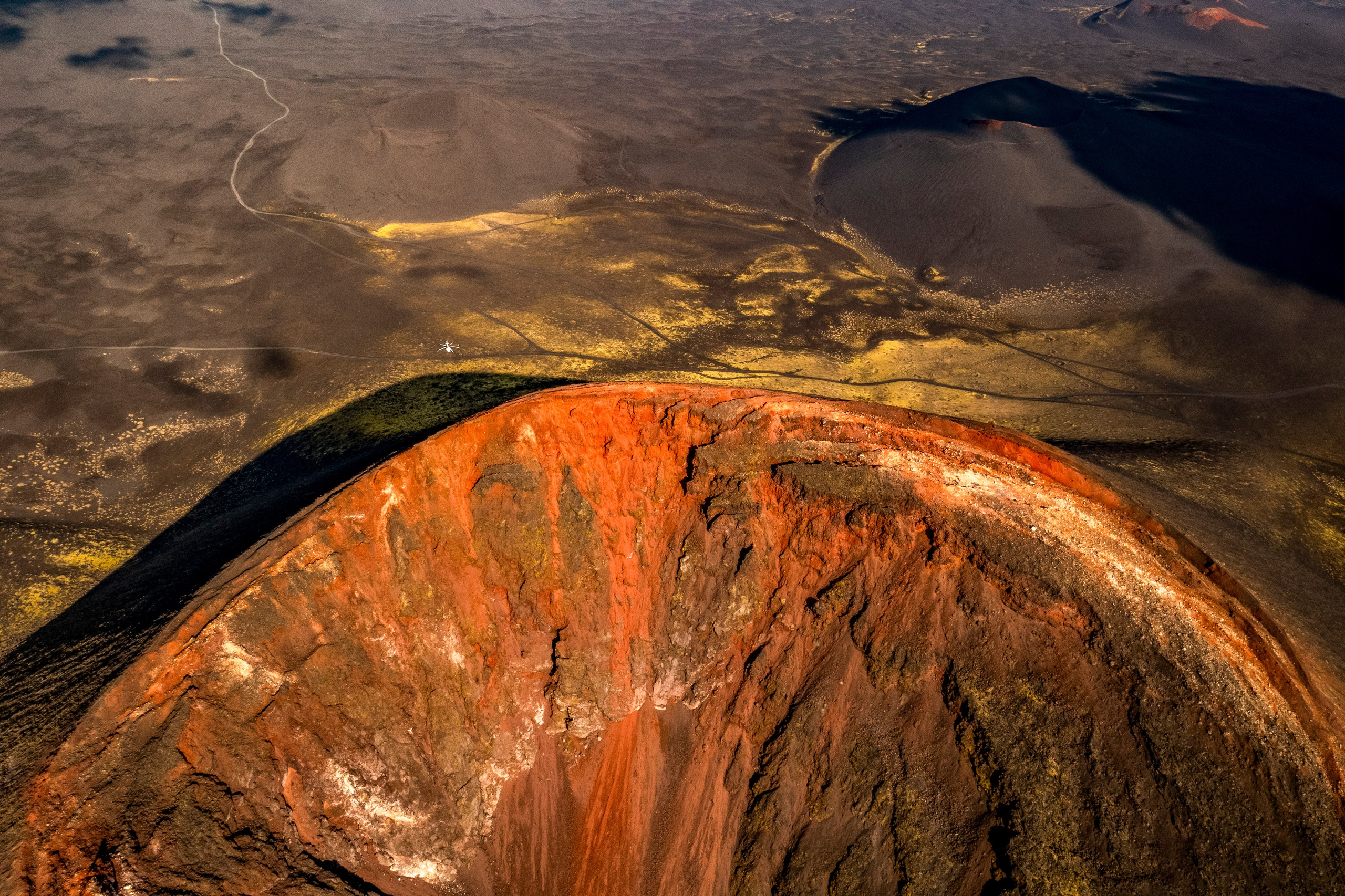 Фототур на Толбачик — марсианские ландшафты Камчатки. Время Камчатки: чтобы найти свой путь, нужно скорость умножить на время