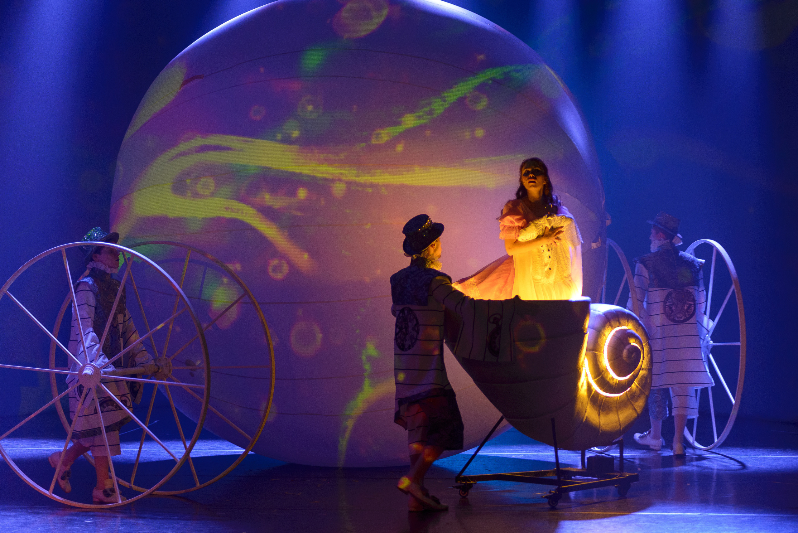 Время чудес началось. Журнал о самом особенном. Пермь и Пермский край