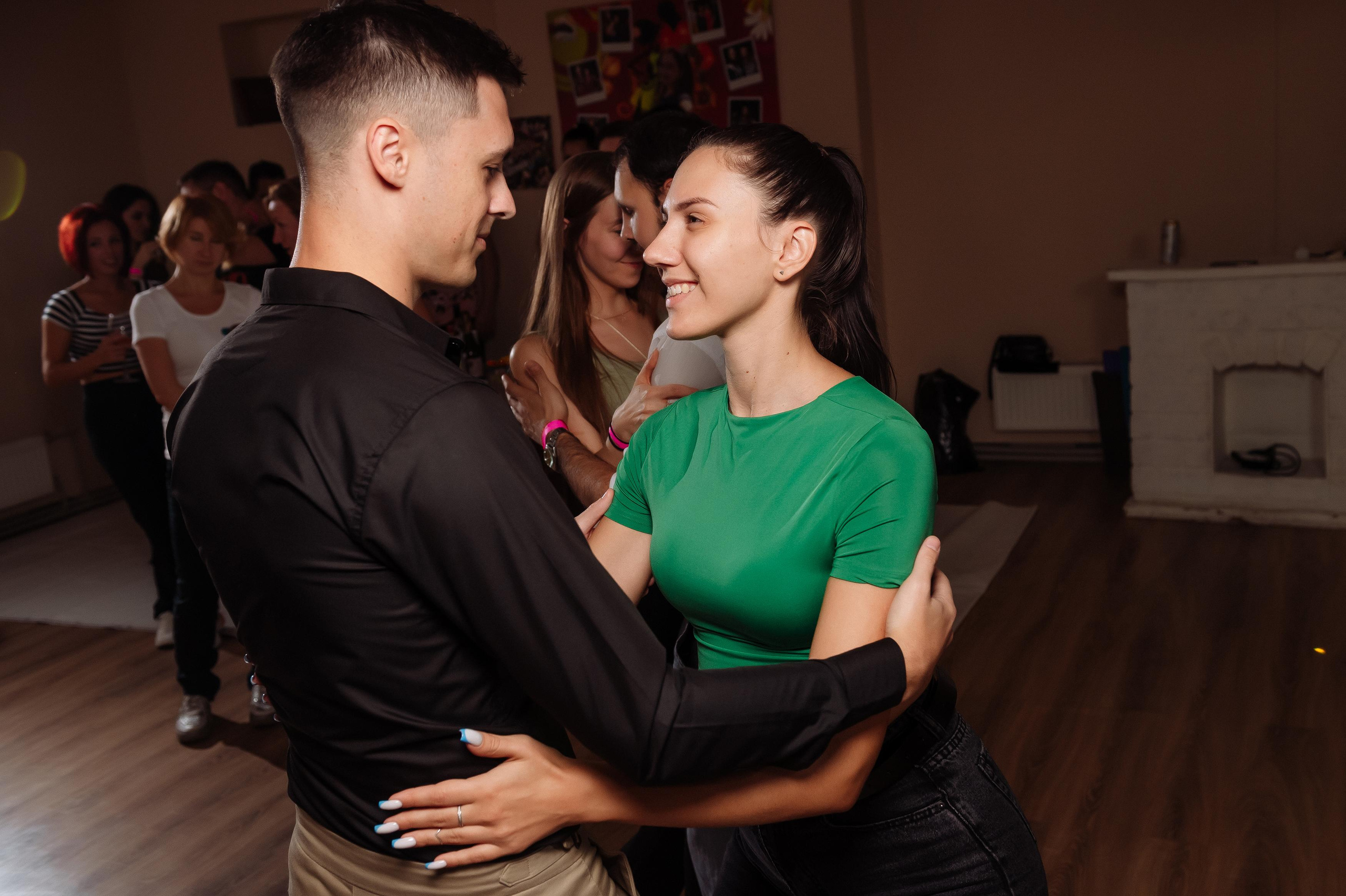 Школа социальных танцев Casa Latina. Репортажный и свадебный фотограф в Курске Борис Захарчук