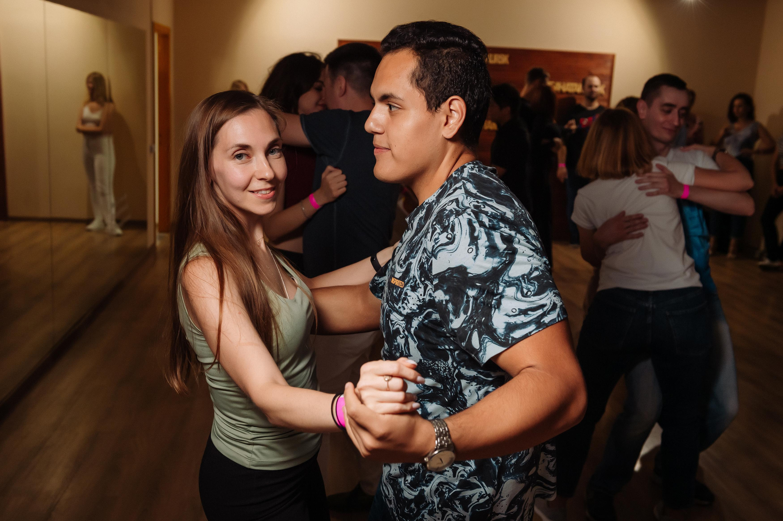 Школа социальных танцев Casa Latina. Репортажный и свадебный фотограф в Курске Борис Захарчук