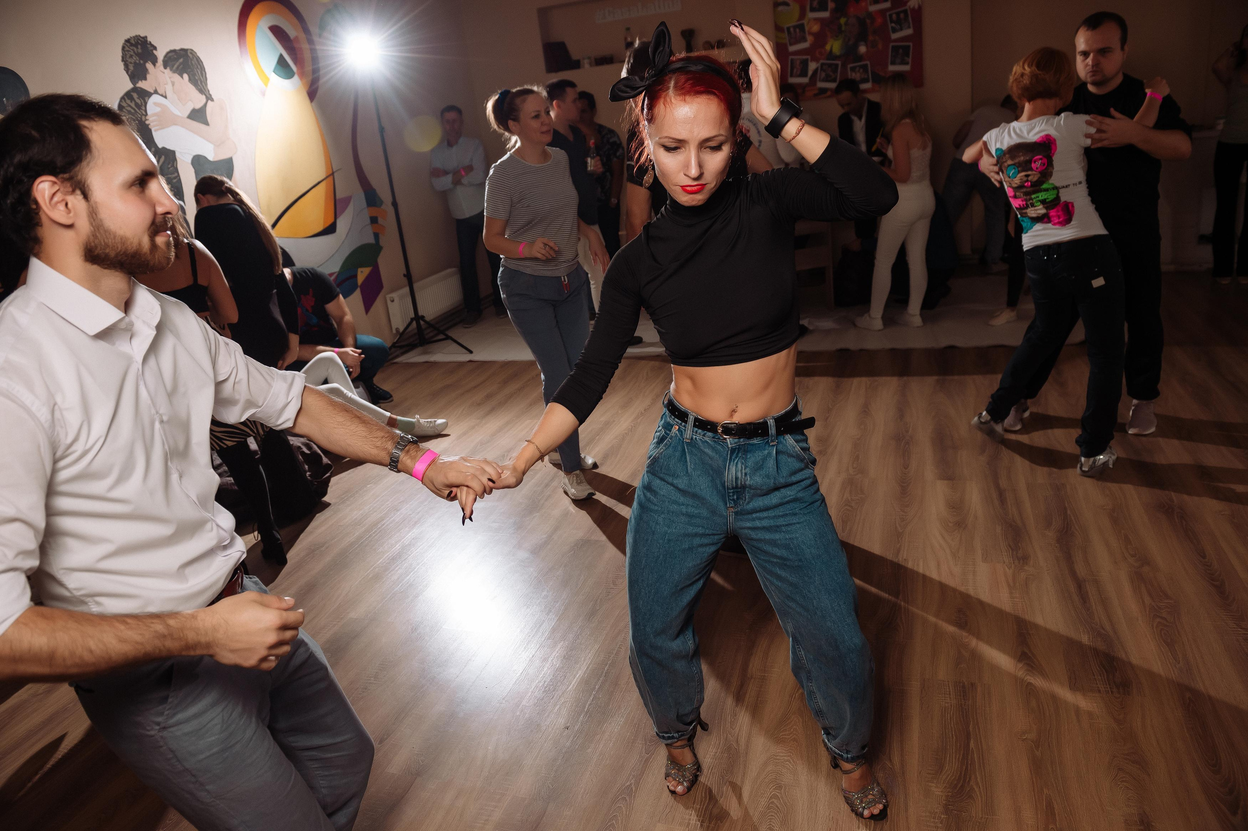 Школа социальных танцев Casa Latina. Репортажный и свадебный фотограф в Курске Борис Захарчук