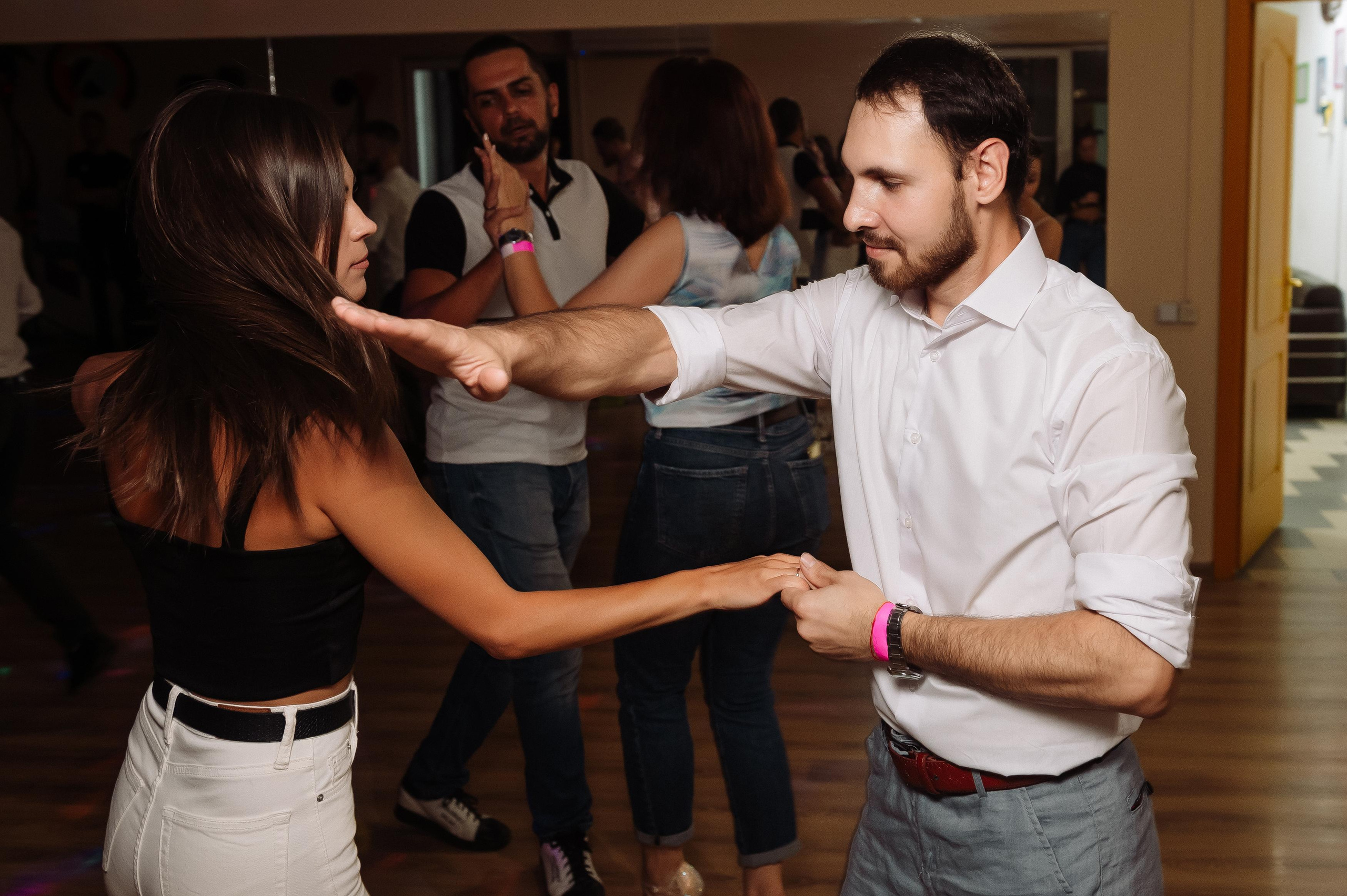 Школа социальных танцев Casa Latina. Репортажный и свадебный фотограф в Курске Борис Захарчук