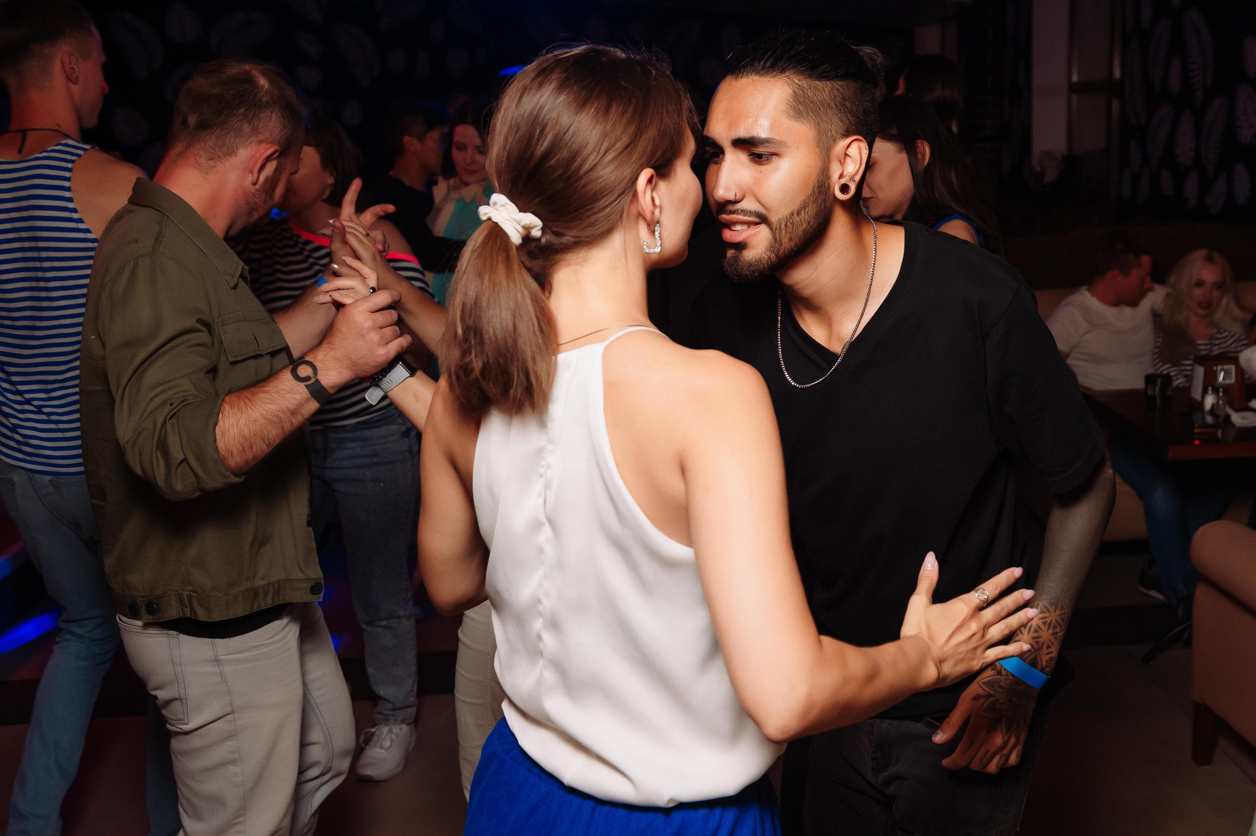 Школа социальных танцев Casa Latina. Репортажный и свадебный фотограф в Курске Борис Захарчук